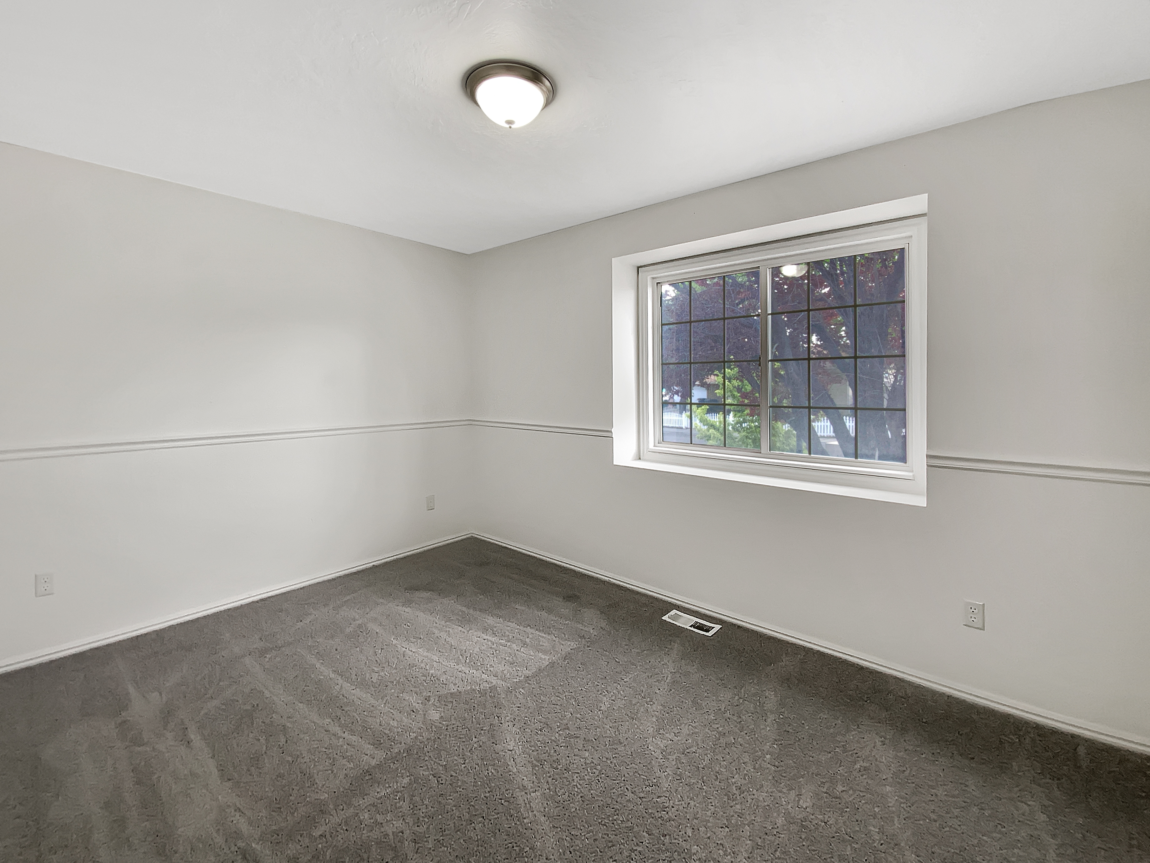 Photo 5 of 20 of 3962 S 6360 W, West Valley City, UT