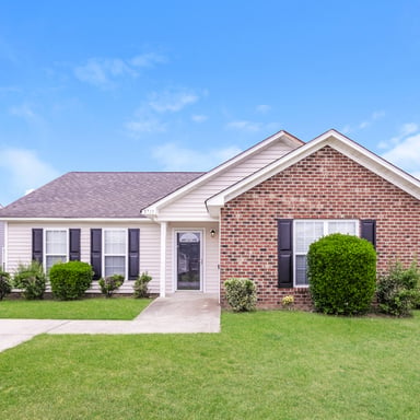 Property photo 1 of 3715 Highland Dr