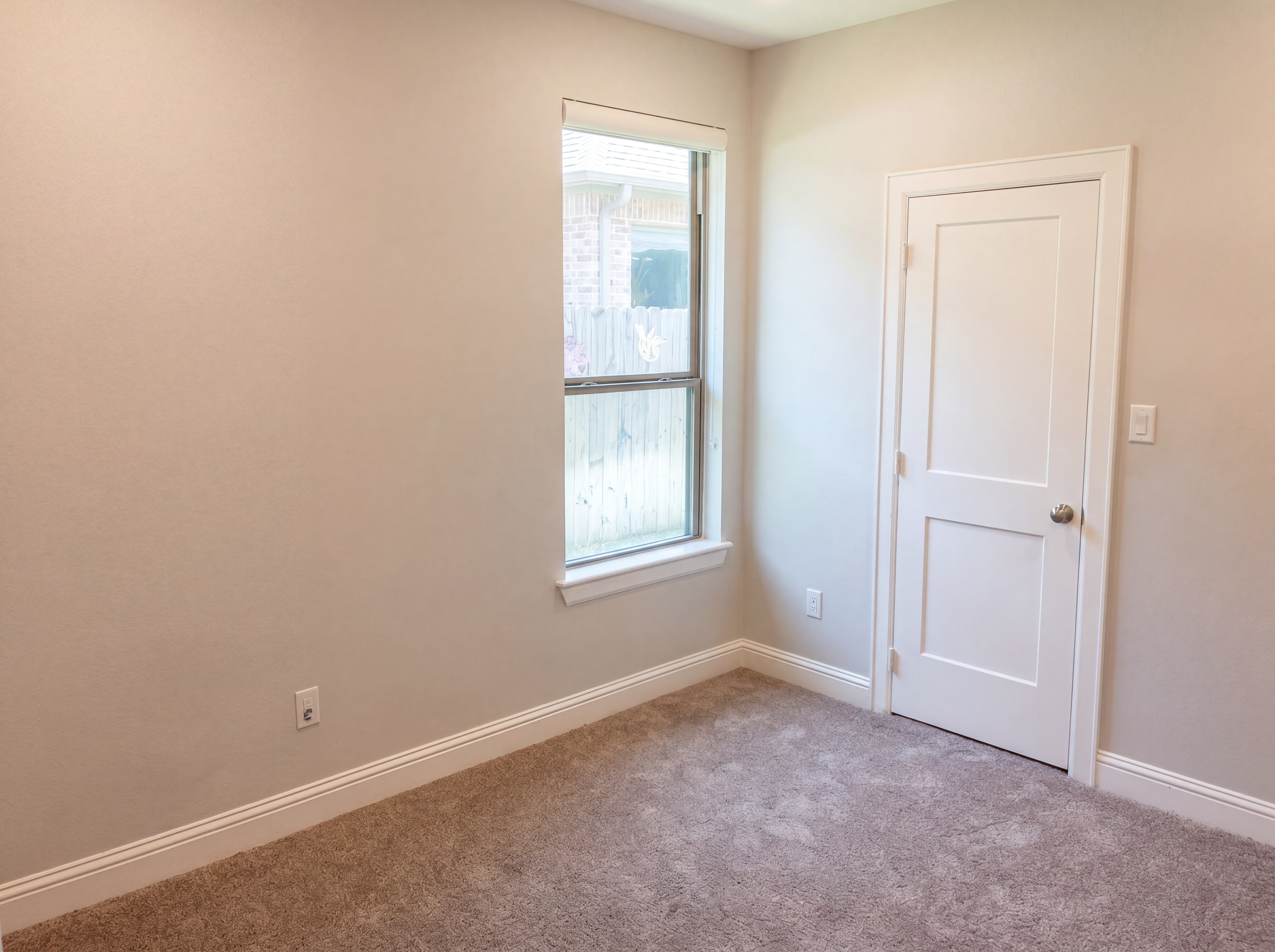 Photo 10 of 16 of 7253 Medio Crk, Tyler, TX