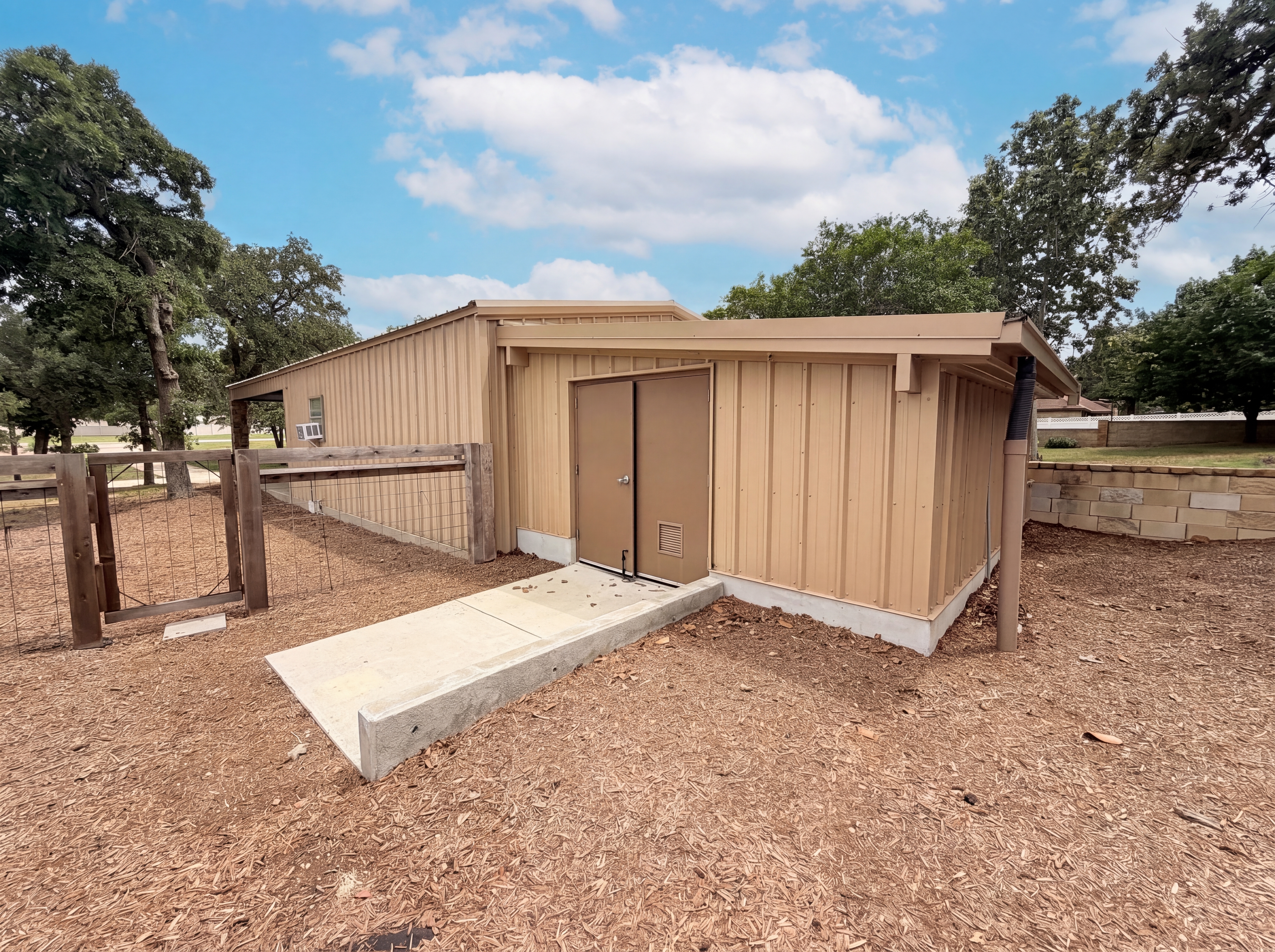 Photo 19 of 20 of 165 Vintage Ranch Cir, La Vernia, TX