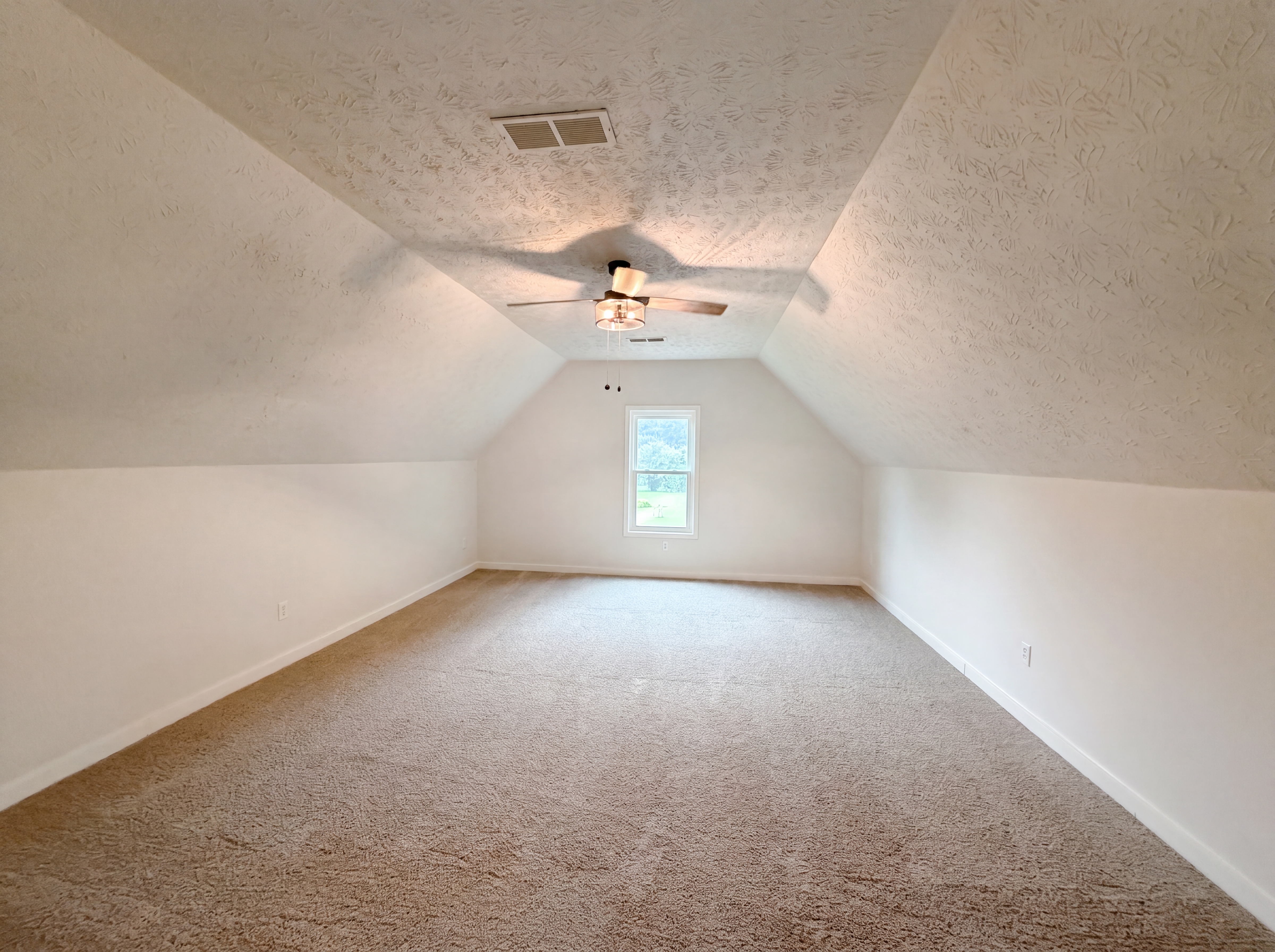 Photo 11 of 20 of 919 Elijah Way, Bethlehem, GA