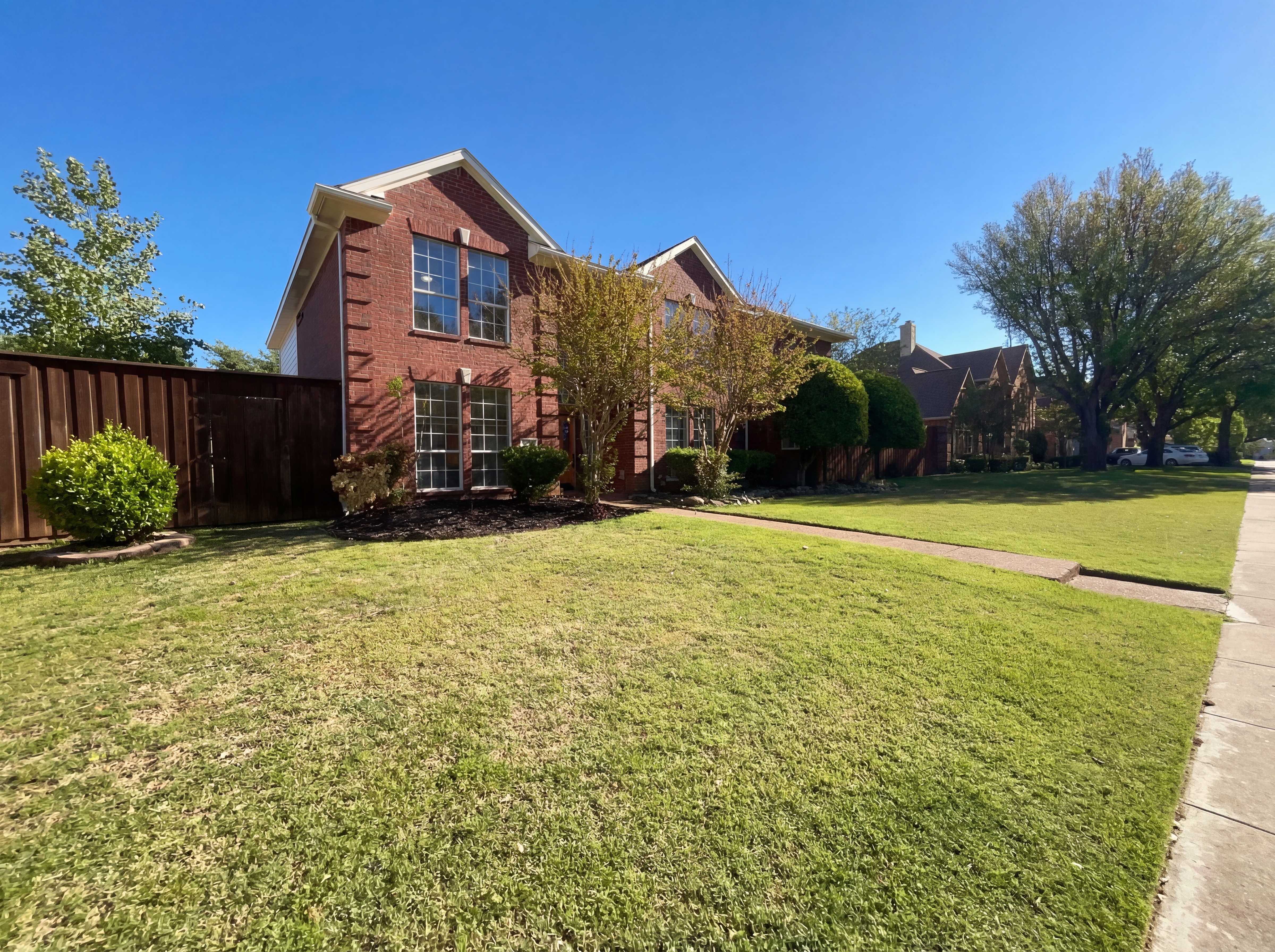Photo 19 of 23 of 3421 Sandy Trail Ln, Plano, TX