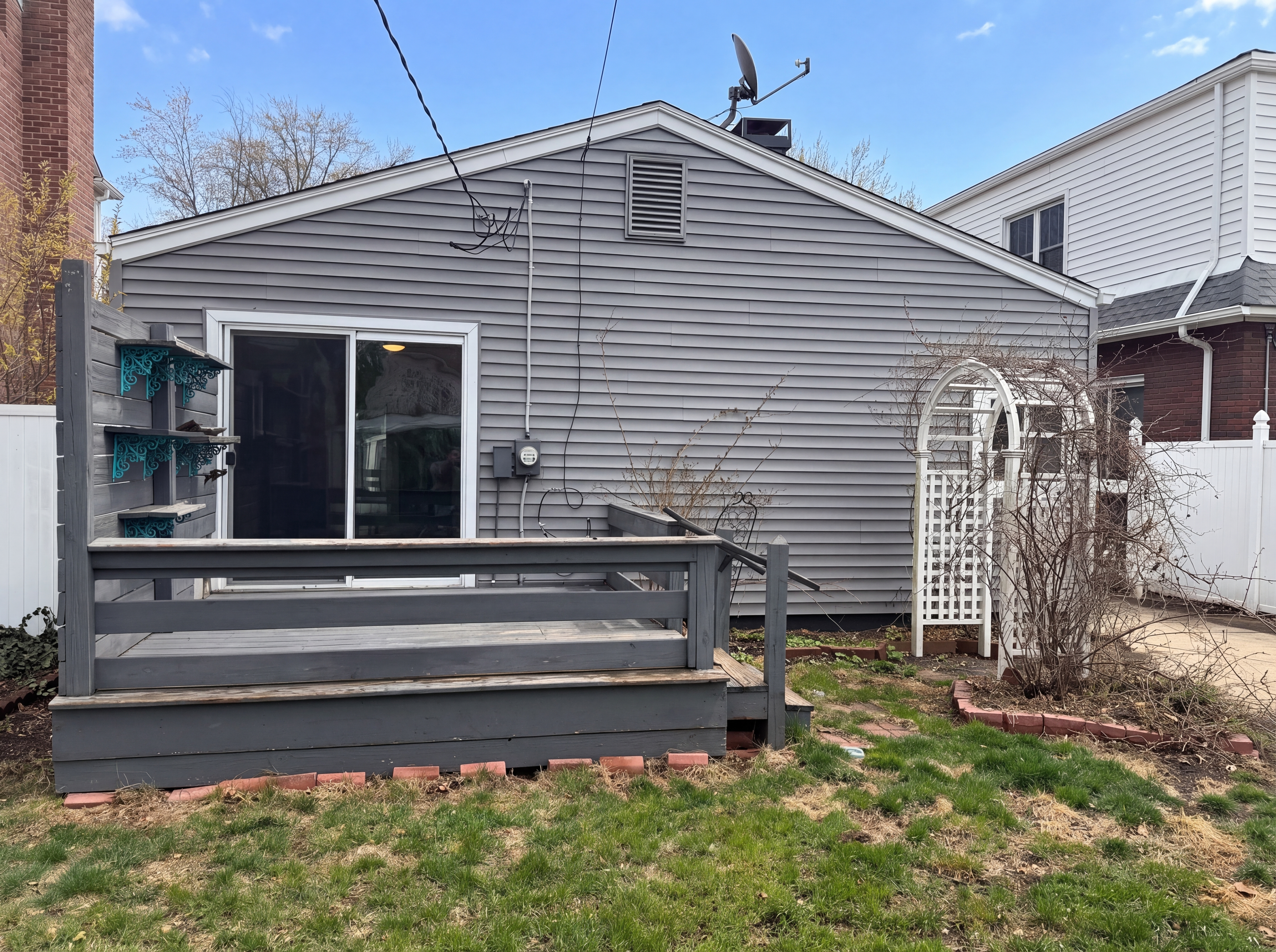 Photo 5 of 28 of 916 Longfellow Ave, Royal Oak, MI