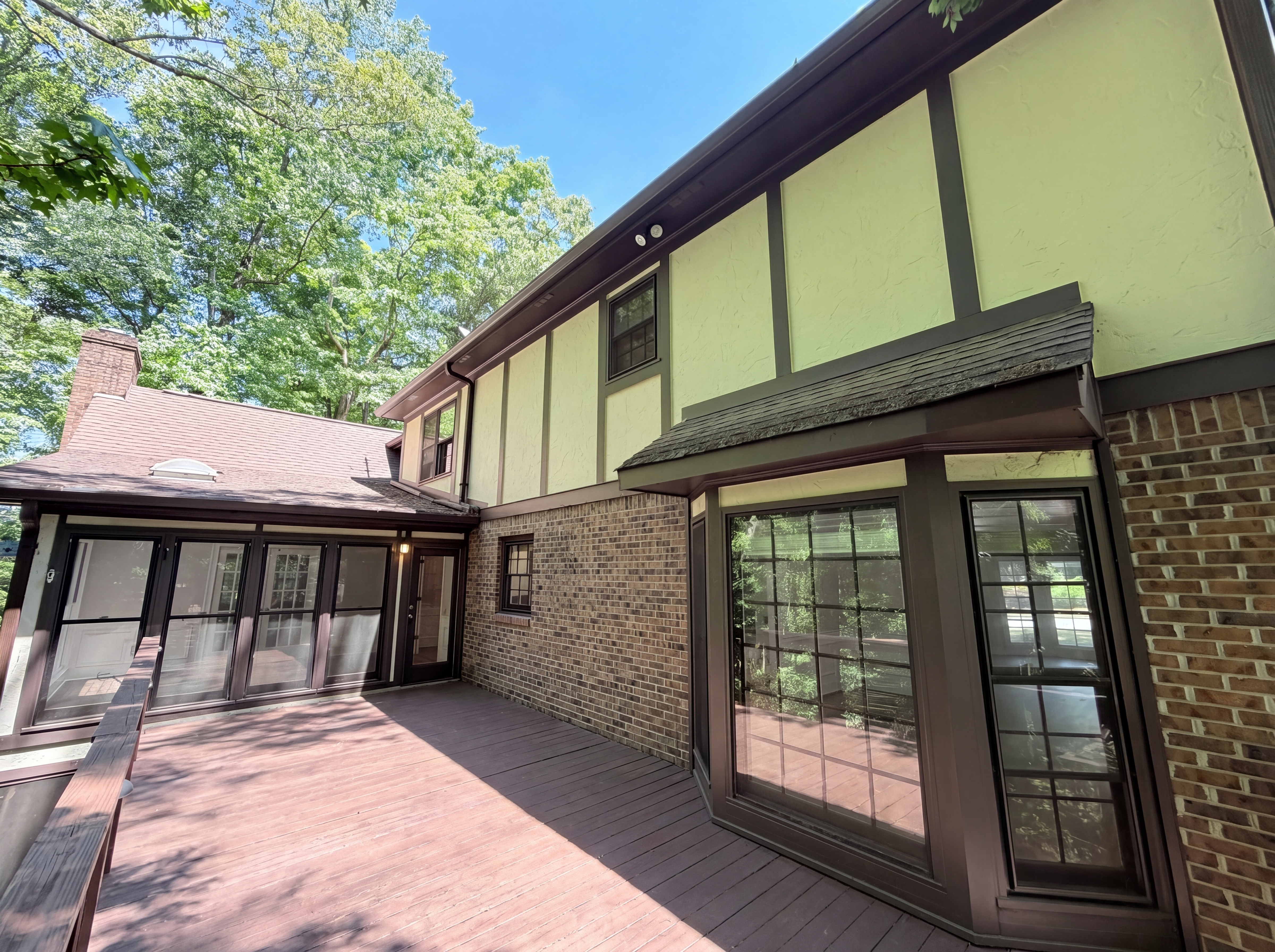 Photo 36 of 46 of 2360 Kimbrough Ct, Atlanta, GA