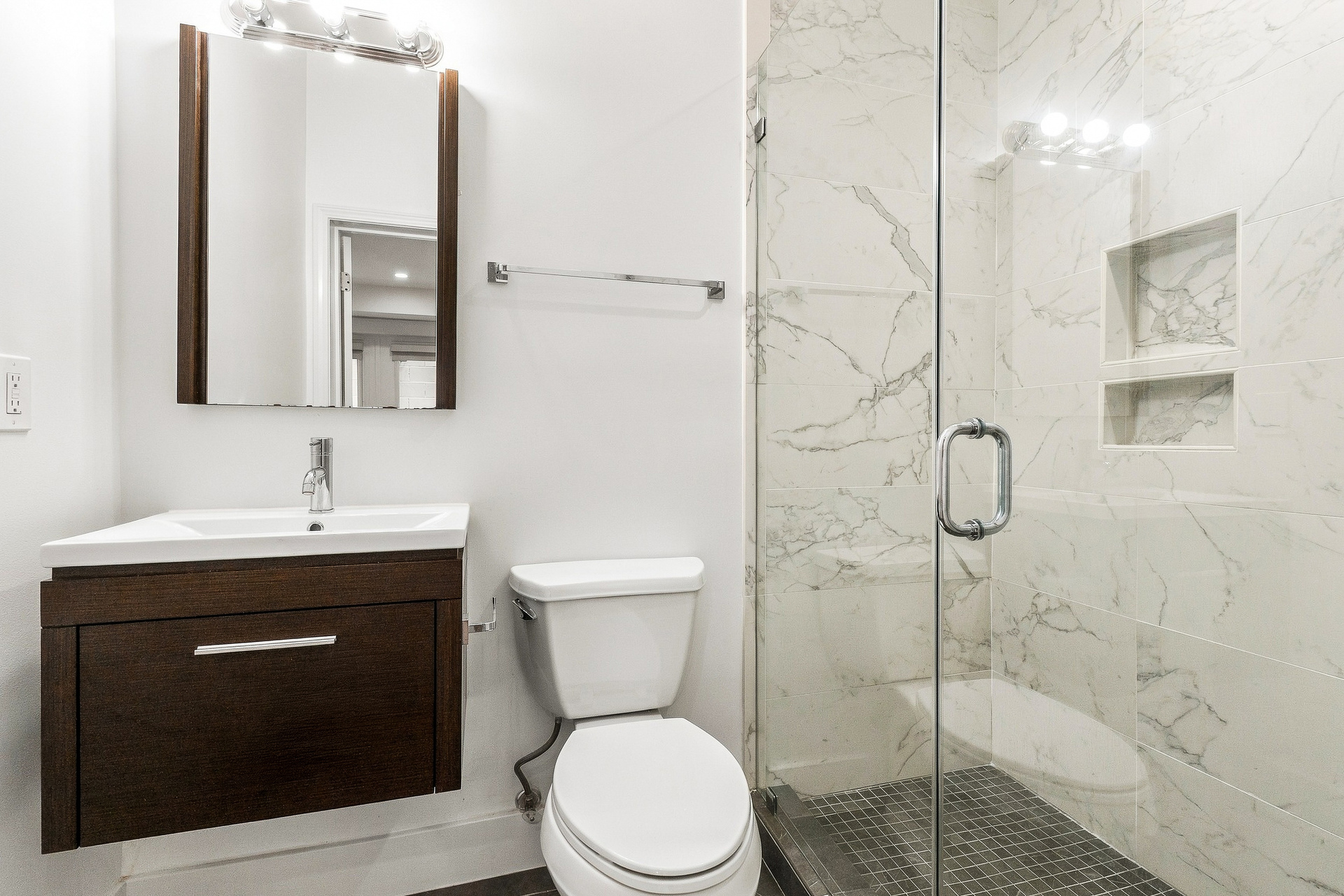 Photo 11 of 18 of 1126 5th St NW, Washington, DC