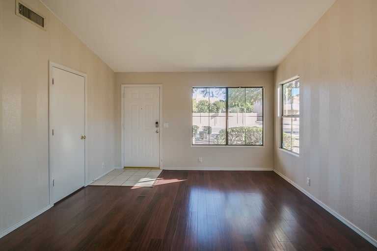 Photo 7 of 25 - 7325 E Monte Ave, Mesa, AZ 85209