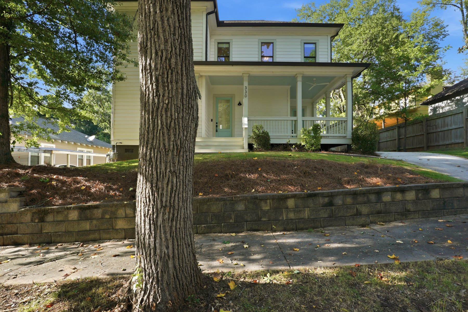 Photo 1 of 330 Nolan St SE