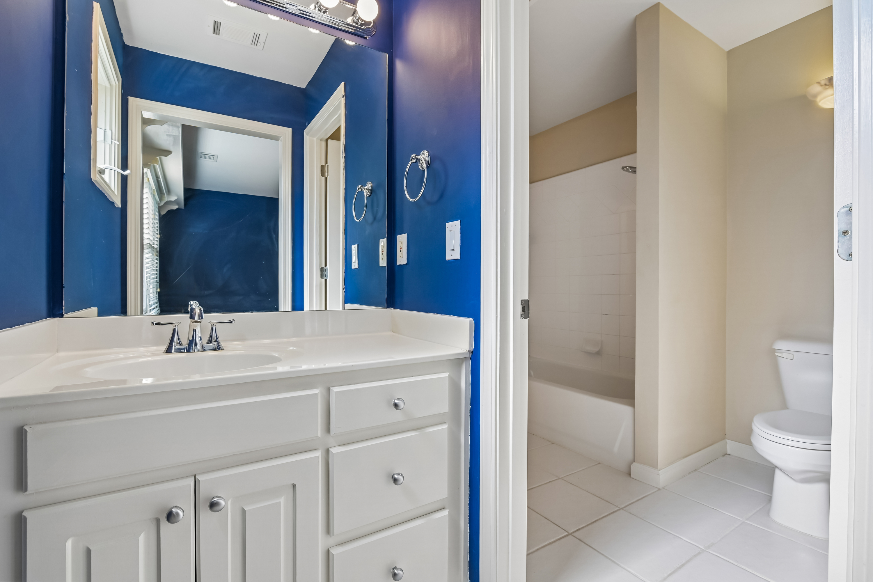 Photo 61 of 73 of 720 Barberry Dr, Alpharetta, GA
