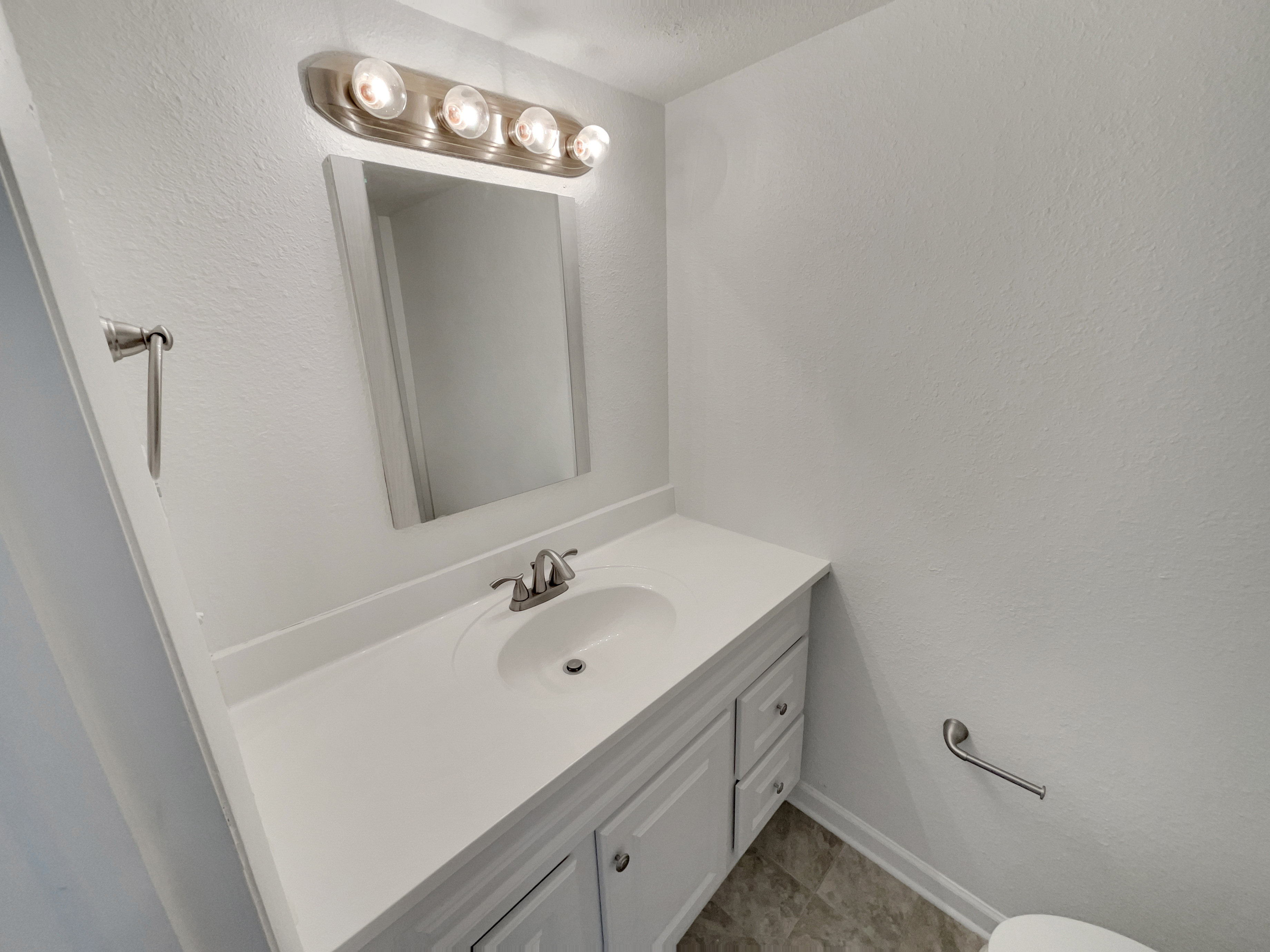 Photo 20 of 24 of 11422 W 17th Pl, Lakewood, CO