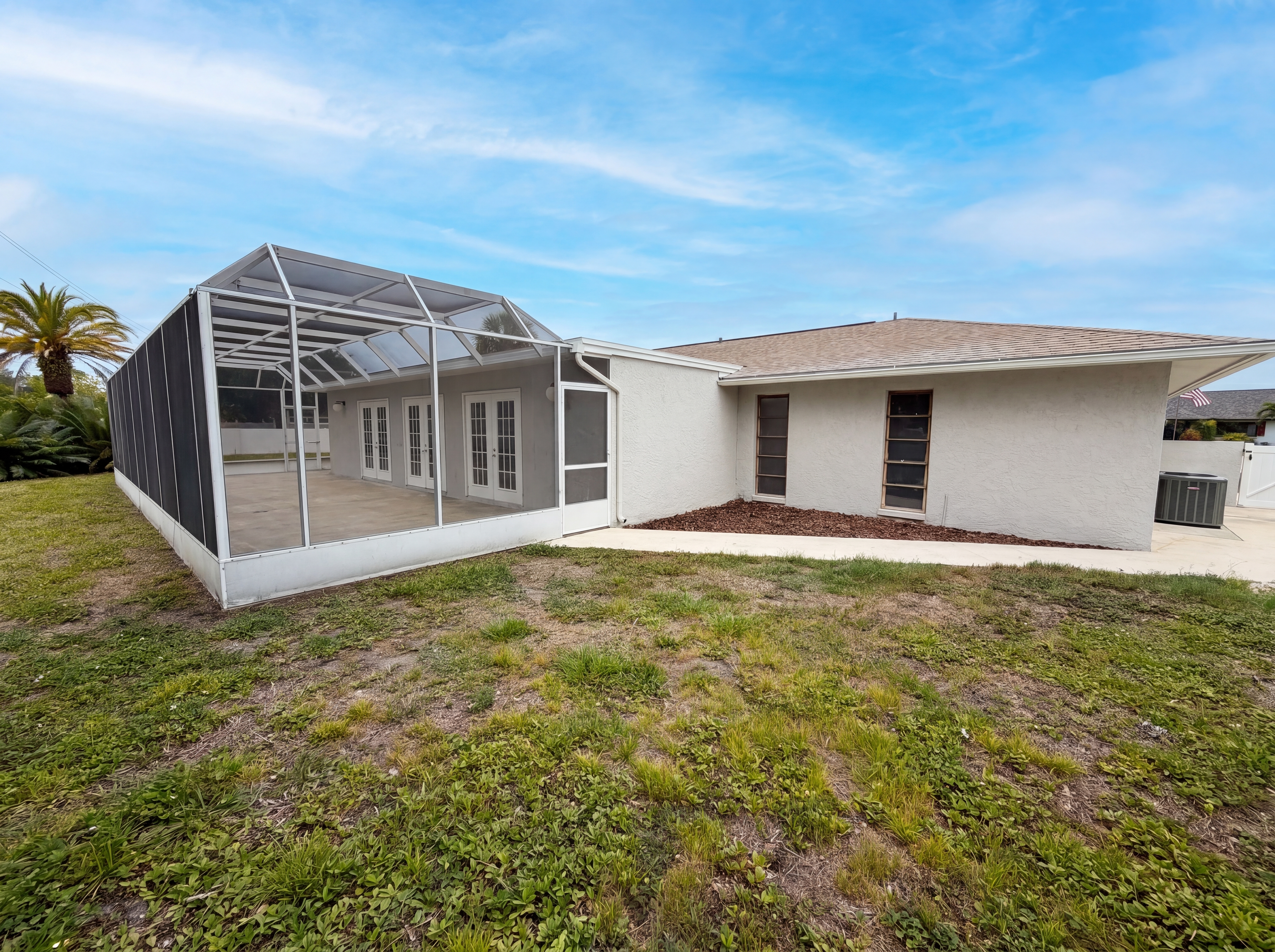 Photo 33 of 39 of 1301 Lucaya Ave, Venice, FL