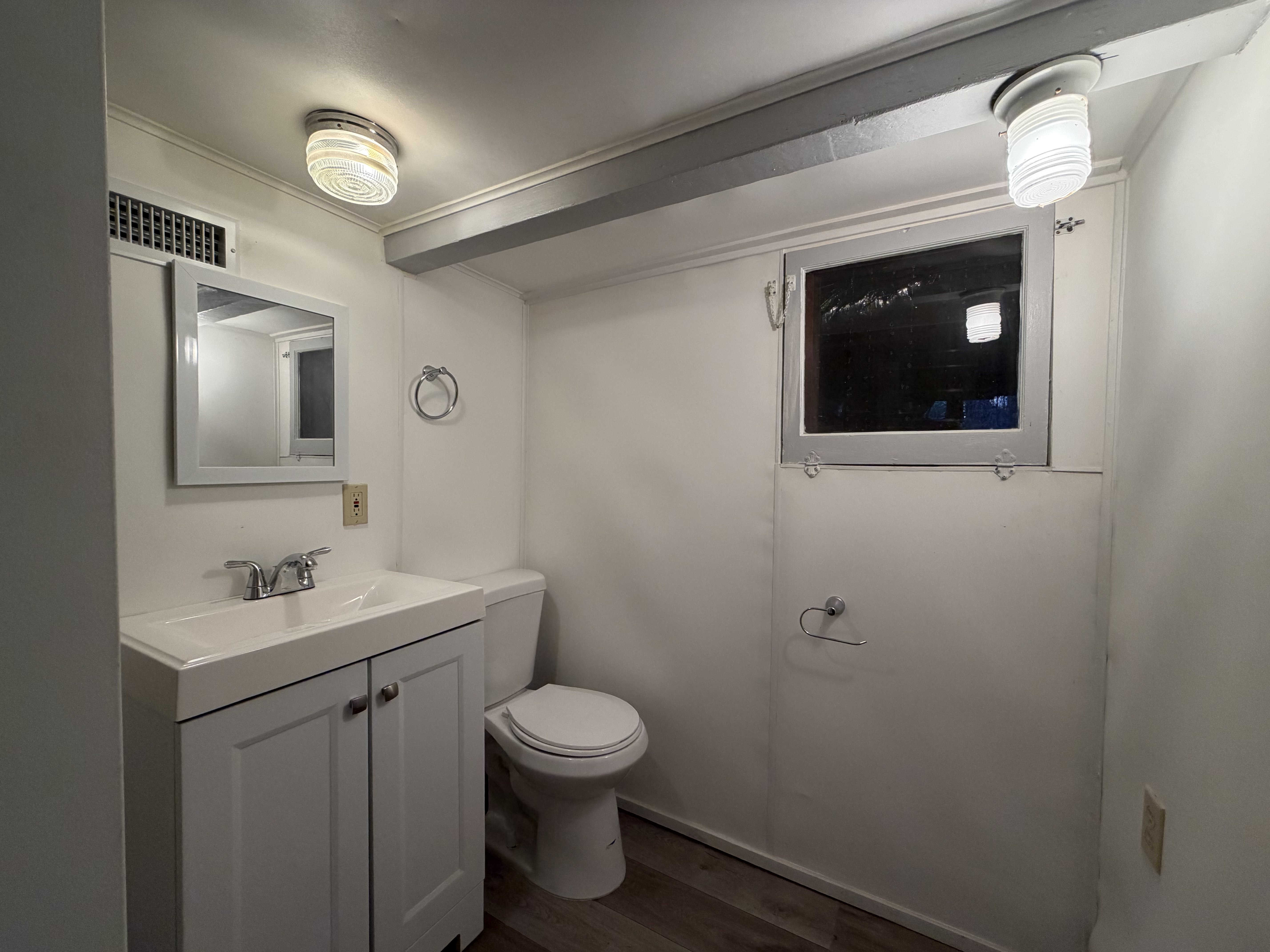 Photo 15 of 20 of 23679 Hillside Dr, Crestline, CA