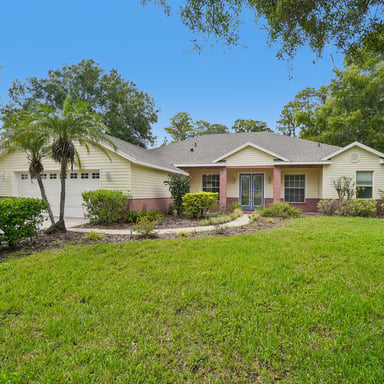Property photo 1 of 17718 Crystal Cove Pl