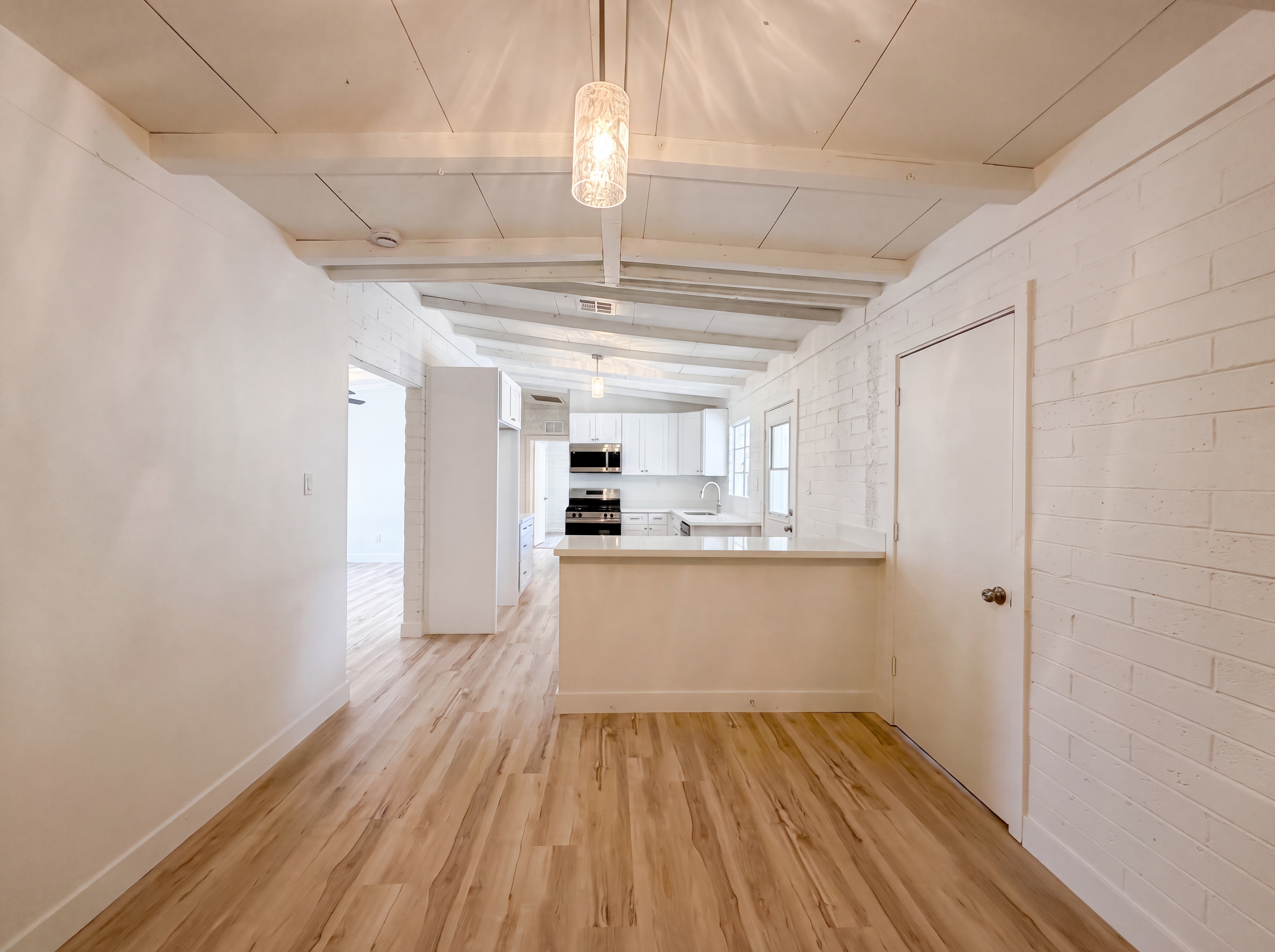 Photo 8 of 21 of 1507 W Wier Ave, Phoenix, AZ