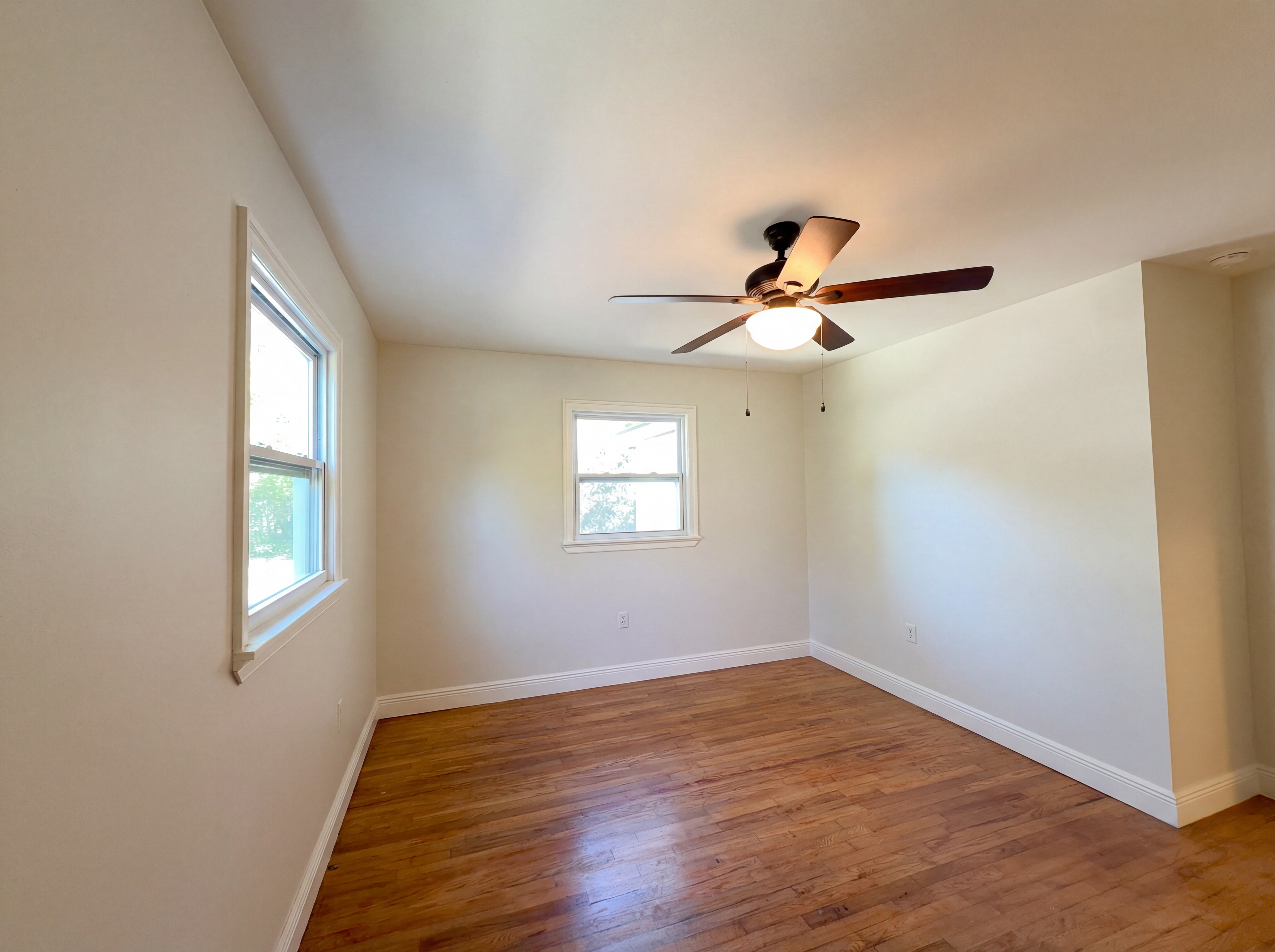 Photo 13 of 21 of 520 Sumner Ave, Orange City, FL