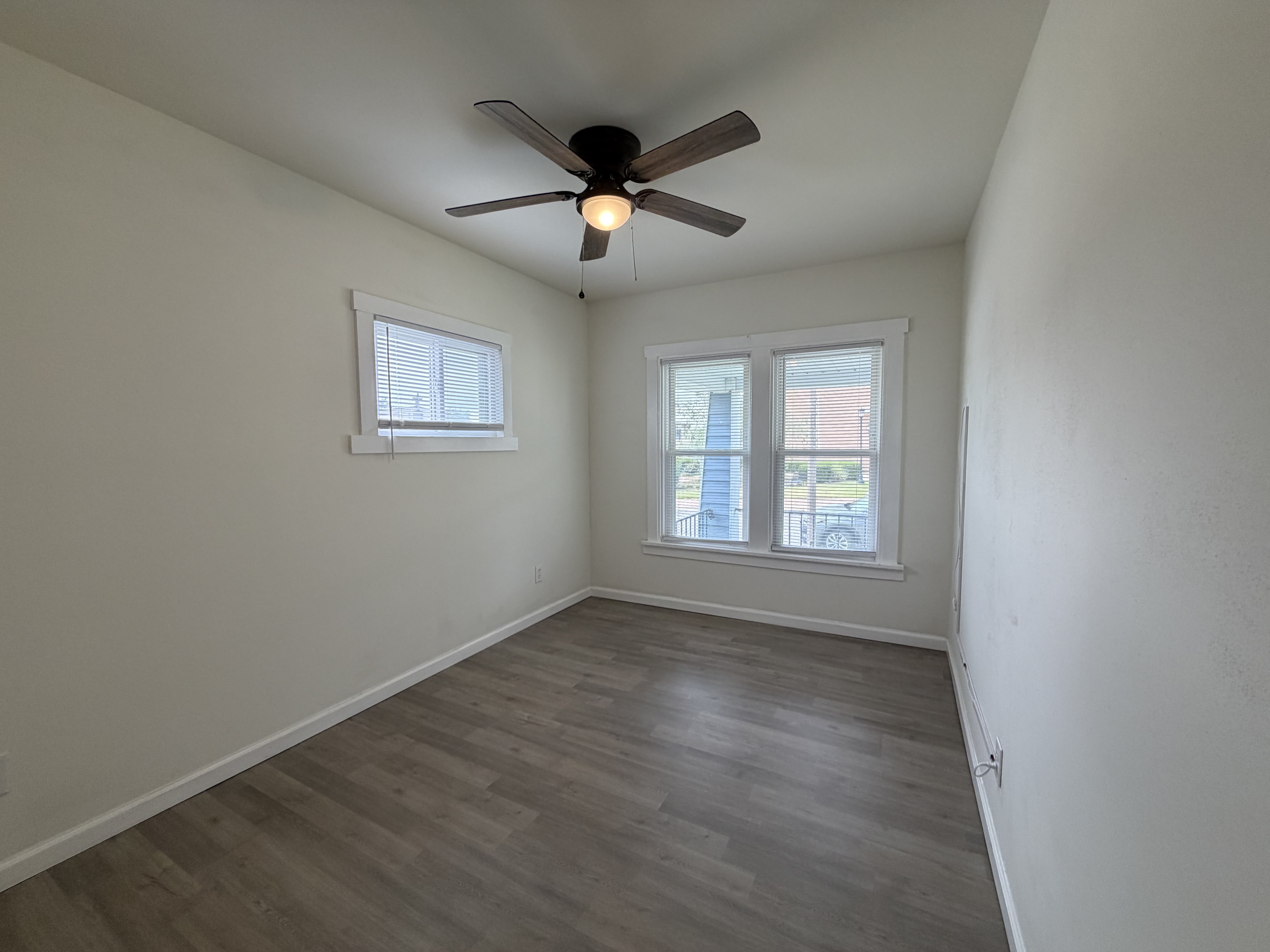 Photo 4 of 17 of 4091 Blow St, Saint Louis, MO