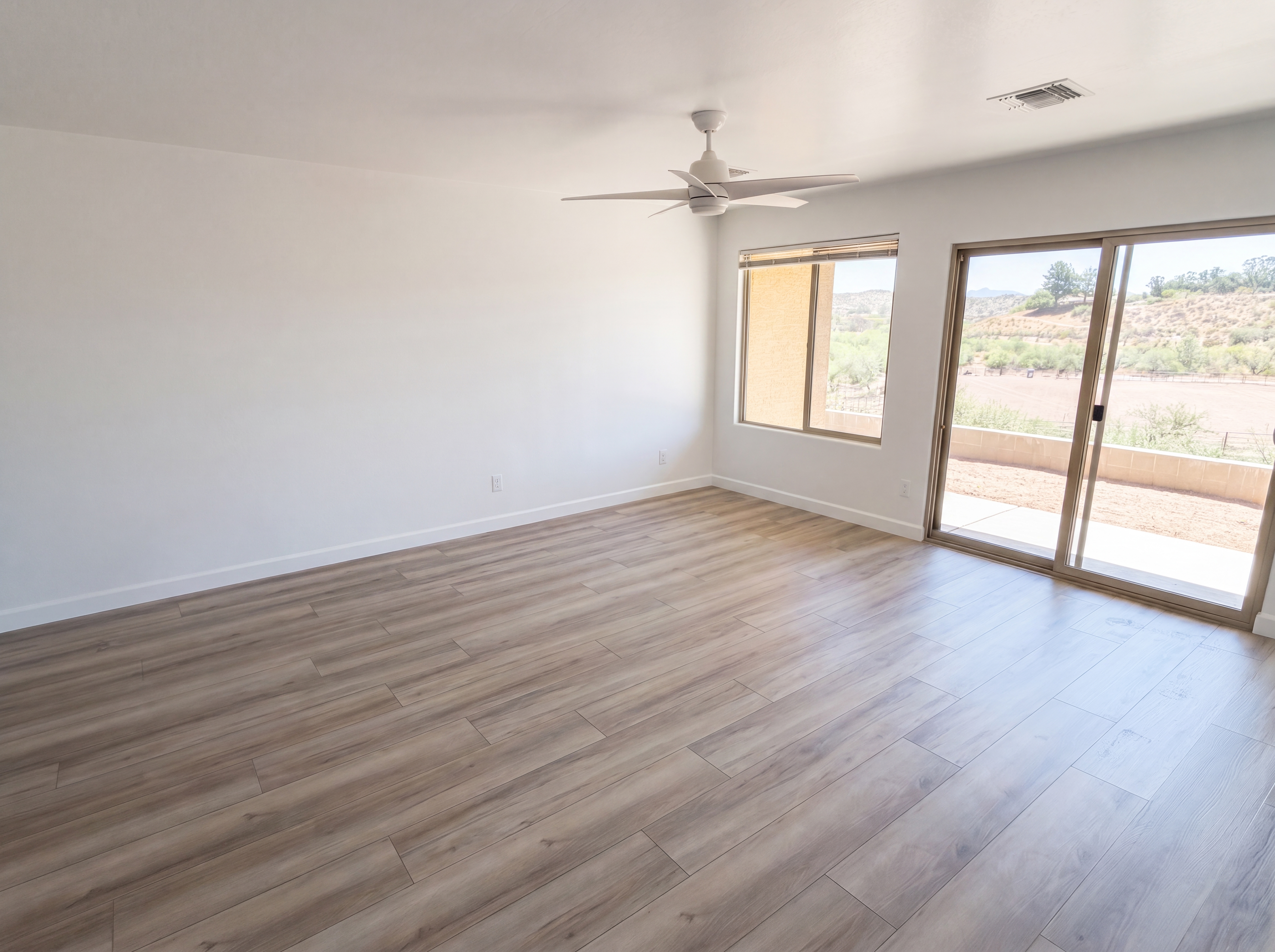 Photo 4 of 27 of 675 Ringtail Rd, Wickenburg, AZ