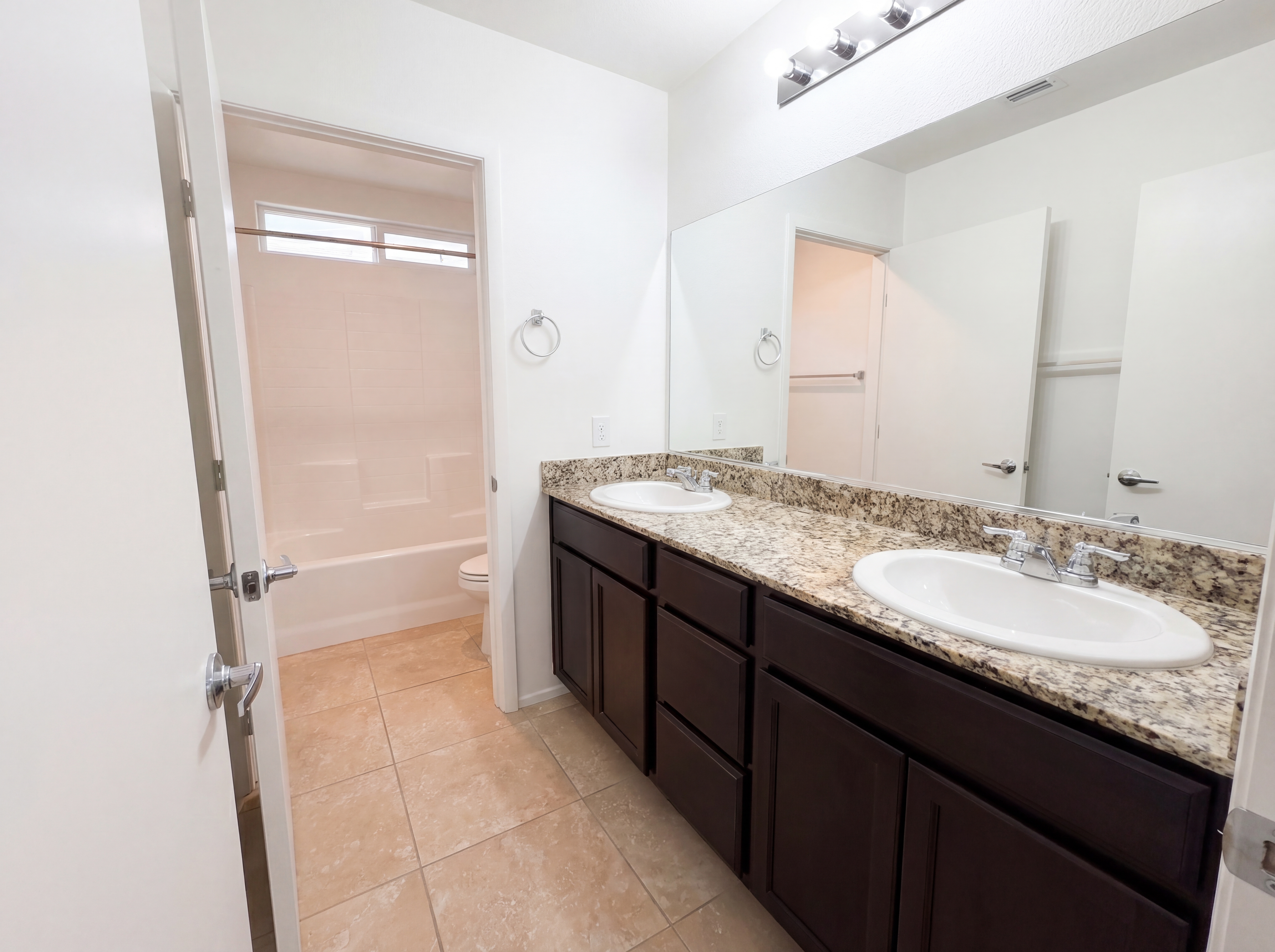 Photo 34 of 105 of 4036 White Opal St, Las Vegas, NV
