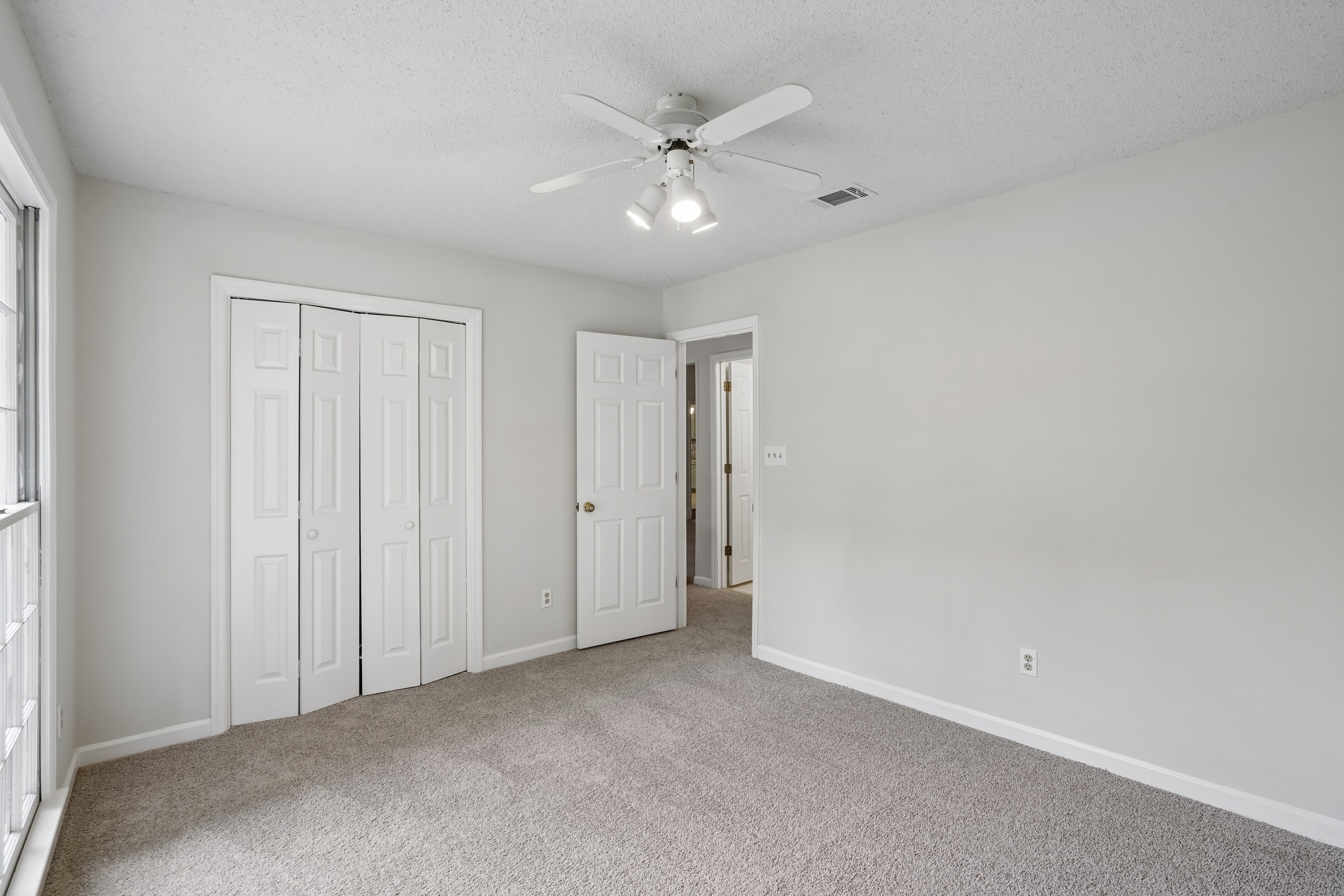 Photo 19 of 34 of 1254 Wynford Colony SW, Marietta, GA