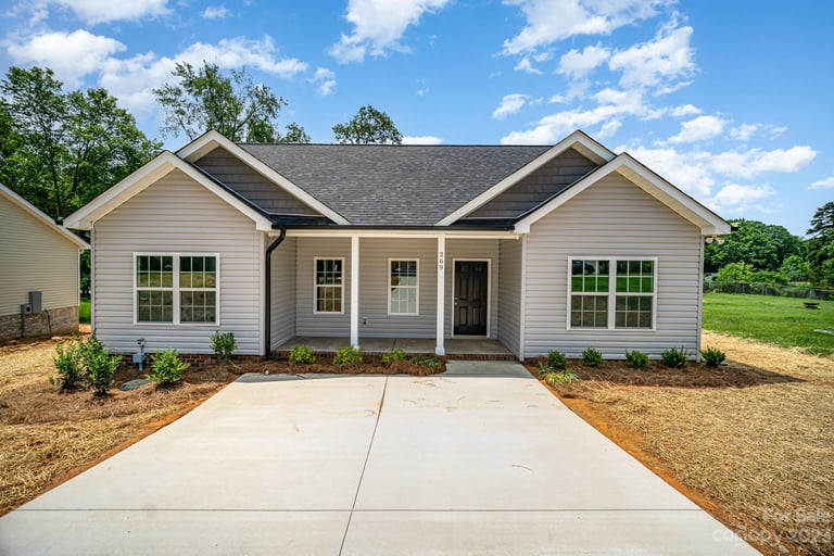 269 Southcircle Dr NW, Concord, NC 28027 Opendoor