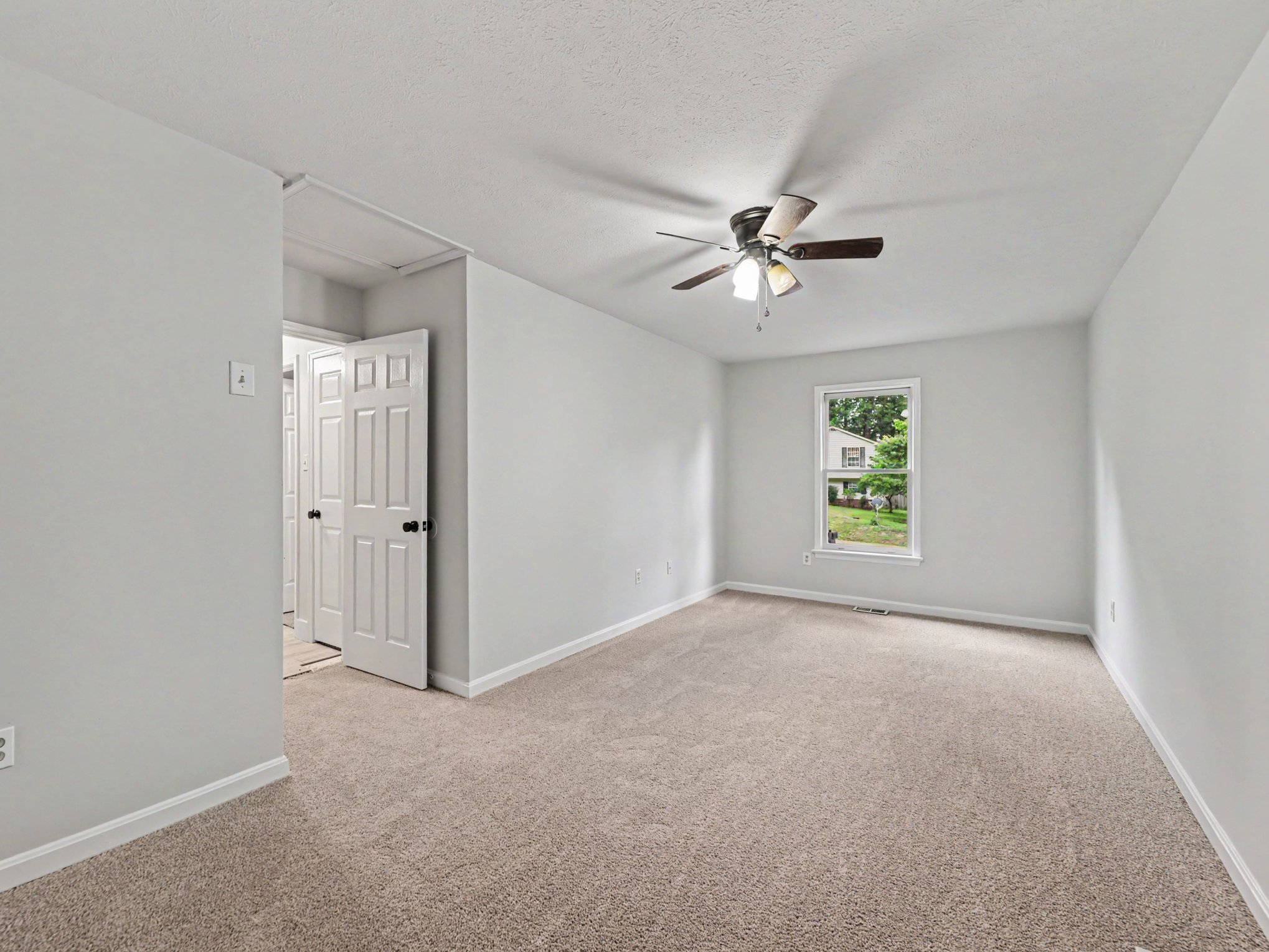 Photo 24 of 46 of 10711 Chesterwood Dr, Spotsylvania, VA