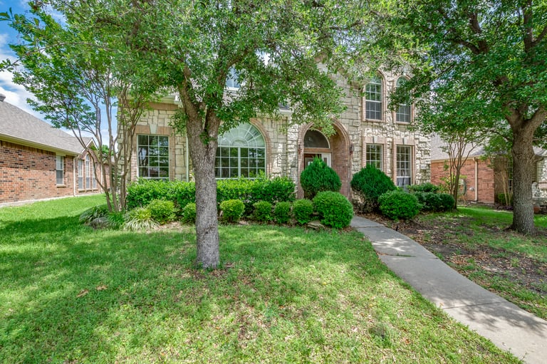 Photo 23 of 24 - 11250 Las Polamas Dr, Frisco, TX 75033