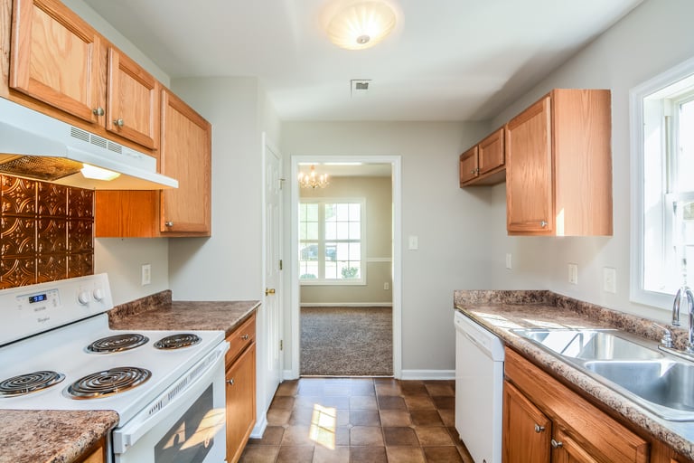 Photo 2 of 14 - 96 Randolph Dr, Clayton, NC 27520