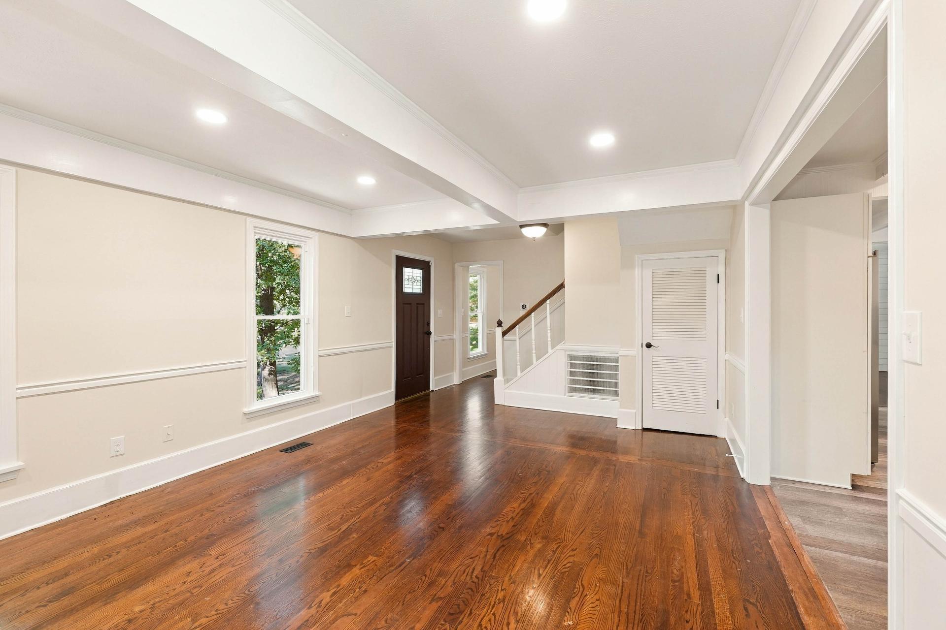 Photo 6 of 31 of 280 Charlotte Ann Dr, Paducah, KY