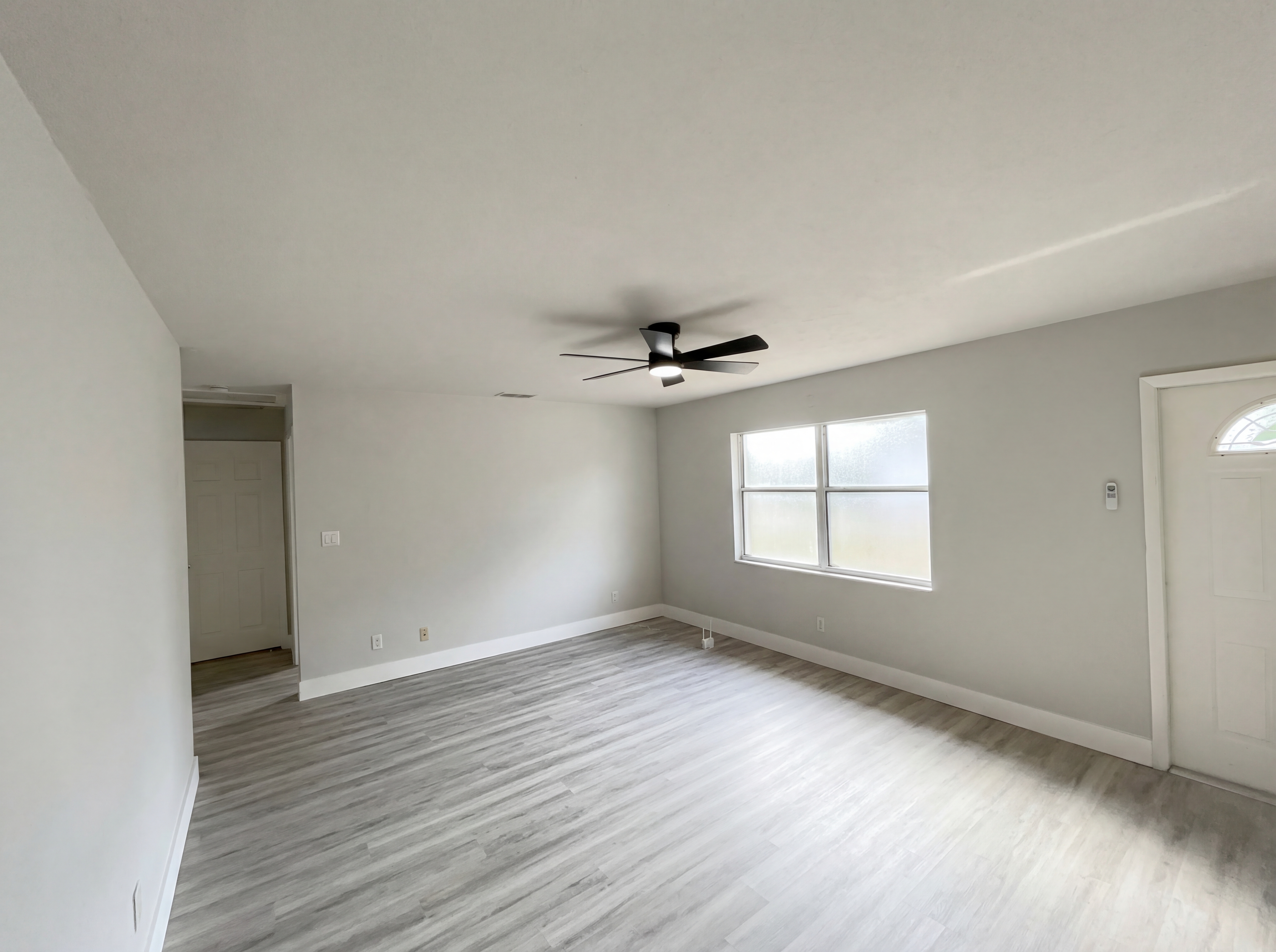 Photo 3 of 21 of 2079 SW Kimberly Ave, Port Saint Lucie, FL