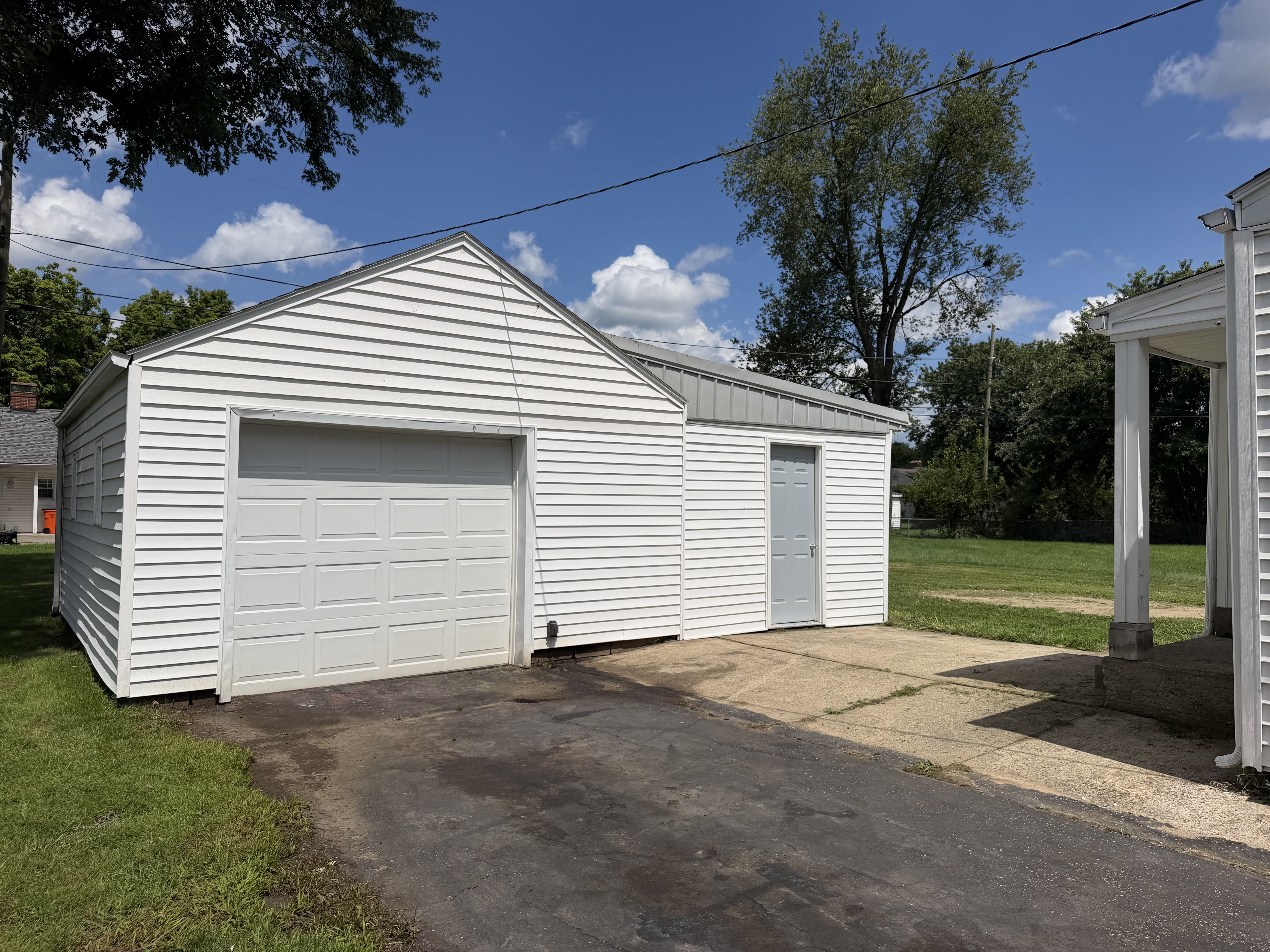 Photo 15 of 17 of 206 Bachmann Ave, Newark, OH