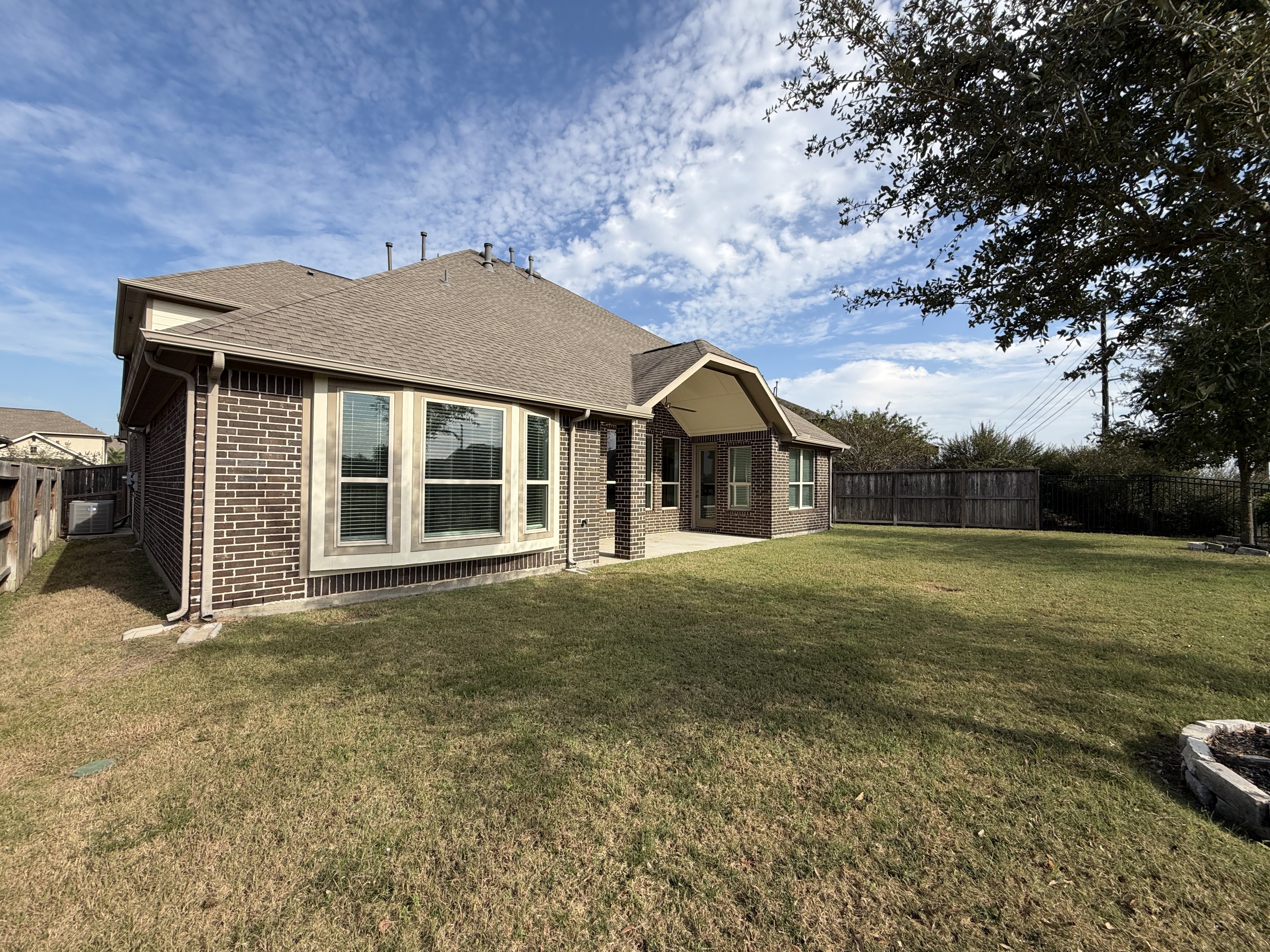 Photo 29 of 32 of 6503 Providence River Ln, Katy, TX
