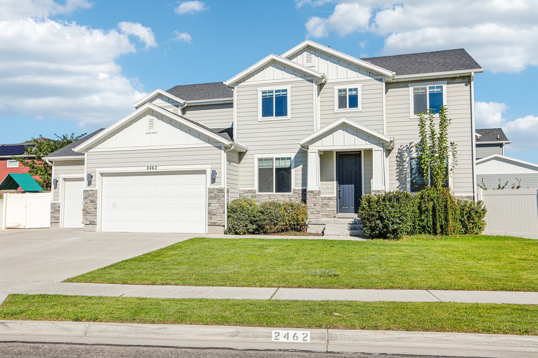 Photo 1 of 2462 W Bluestem Dr