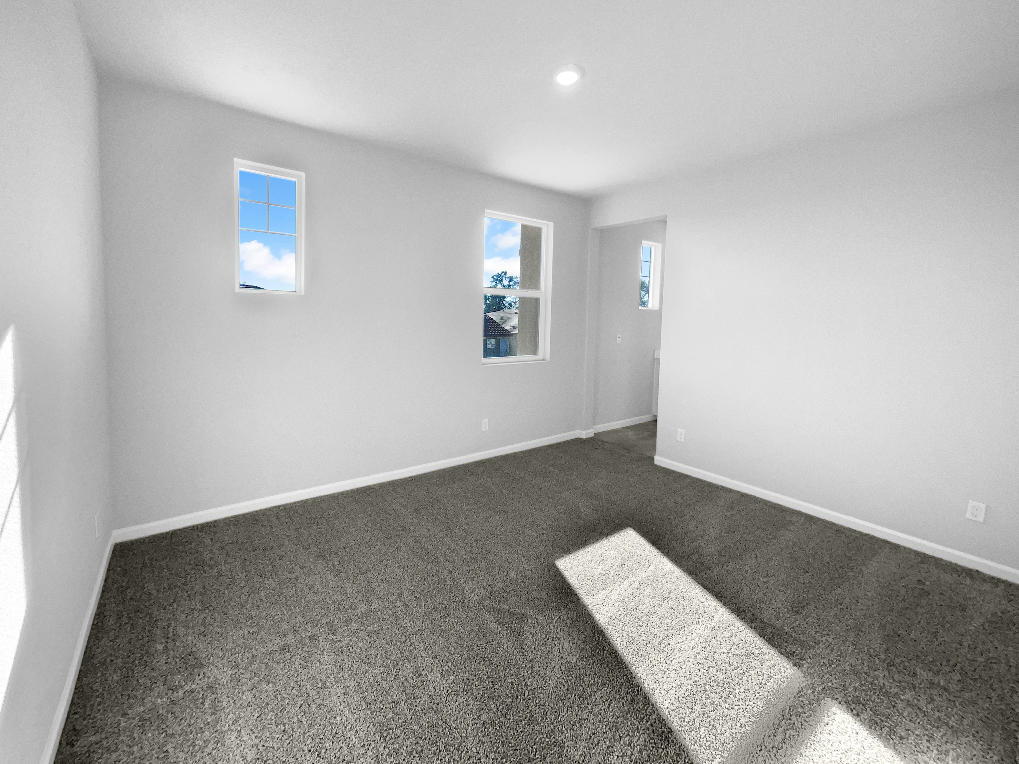 Photo 20 of 33 of 8416 Tapies Way, Elk Grove, CA
