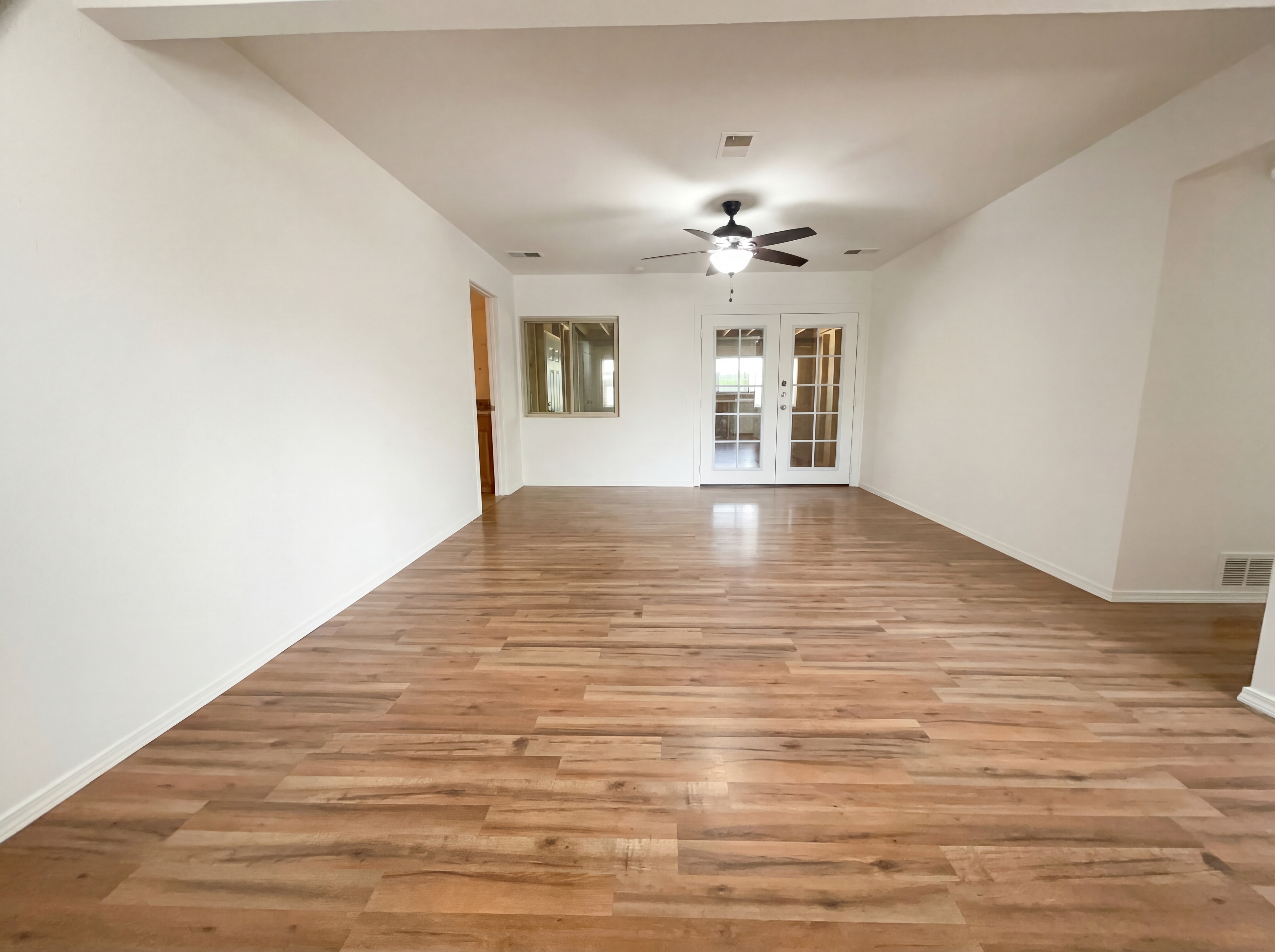 Photo 3 of 14 of 1209 Westerfeld Dr NE, Albuquerque, NM
