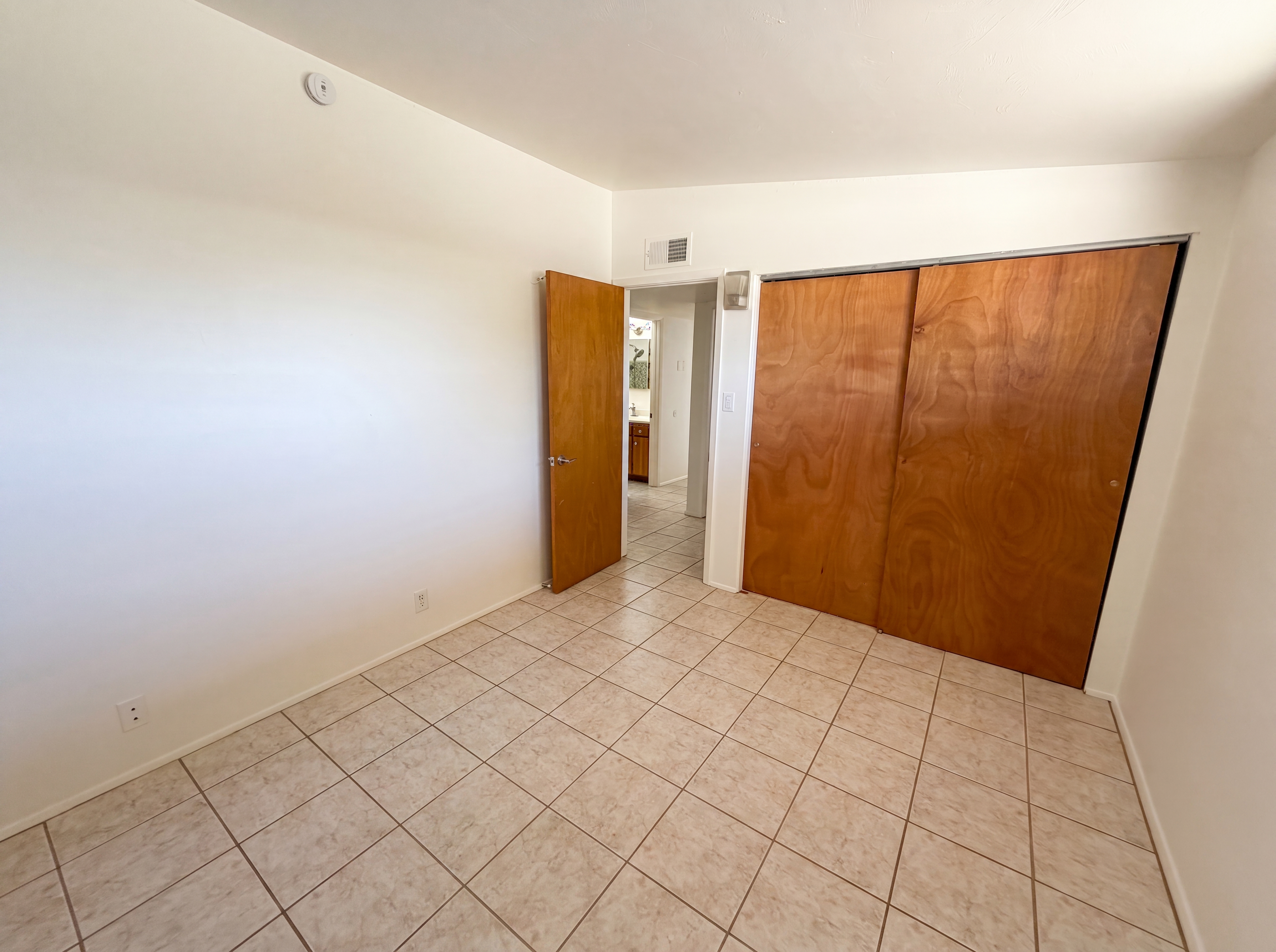 Photo 12 of 20 of 7434 E 18th St, Tucson, AZ