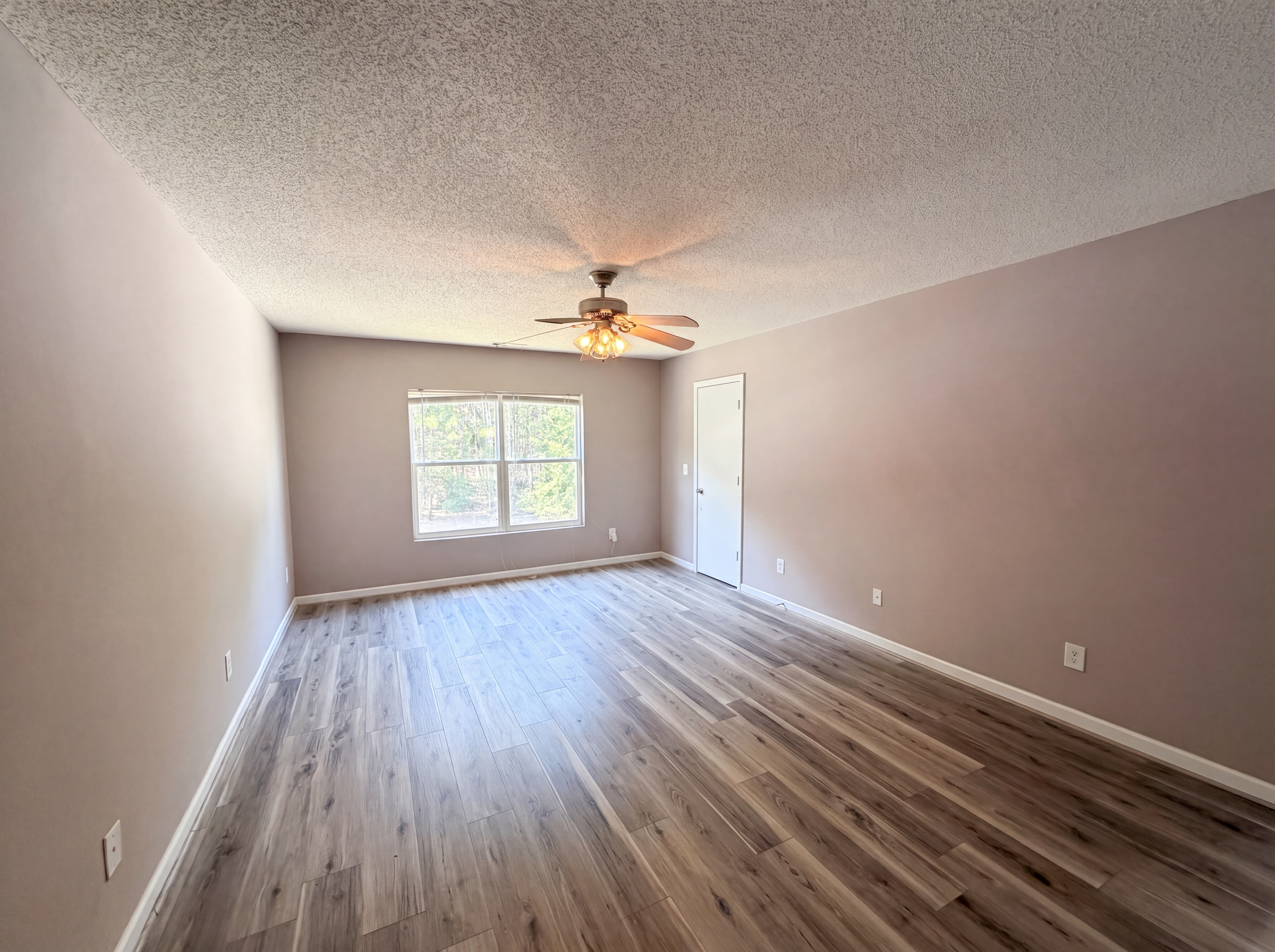 Photo 4 of 17 of 3432 Mackinac Island Ln, Raleigh, NC