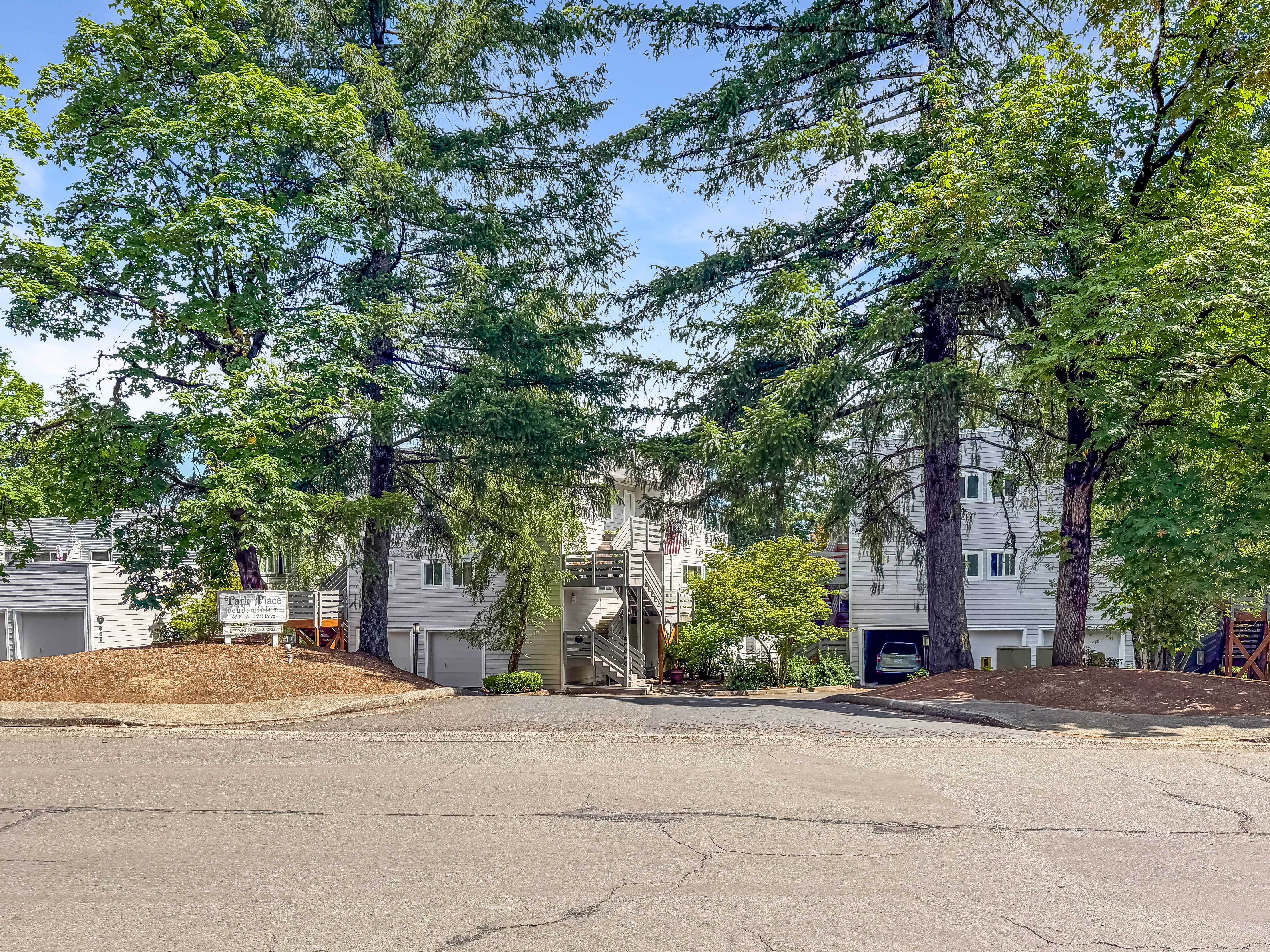 Photo 19 of 22 of 48 Eagle Crest Dr, Lake Oswego, OR