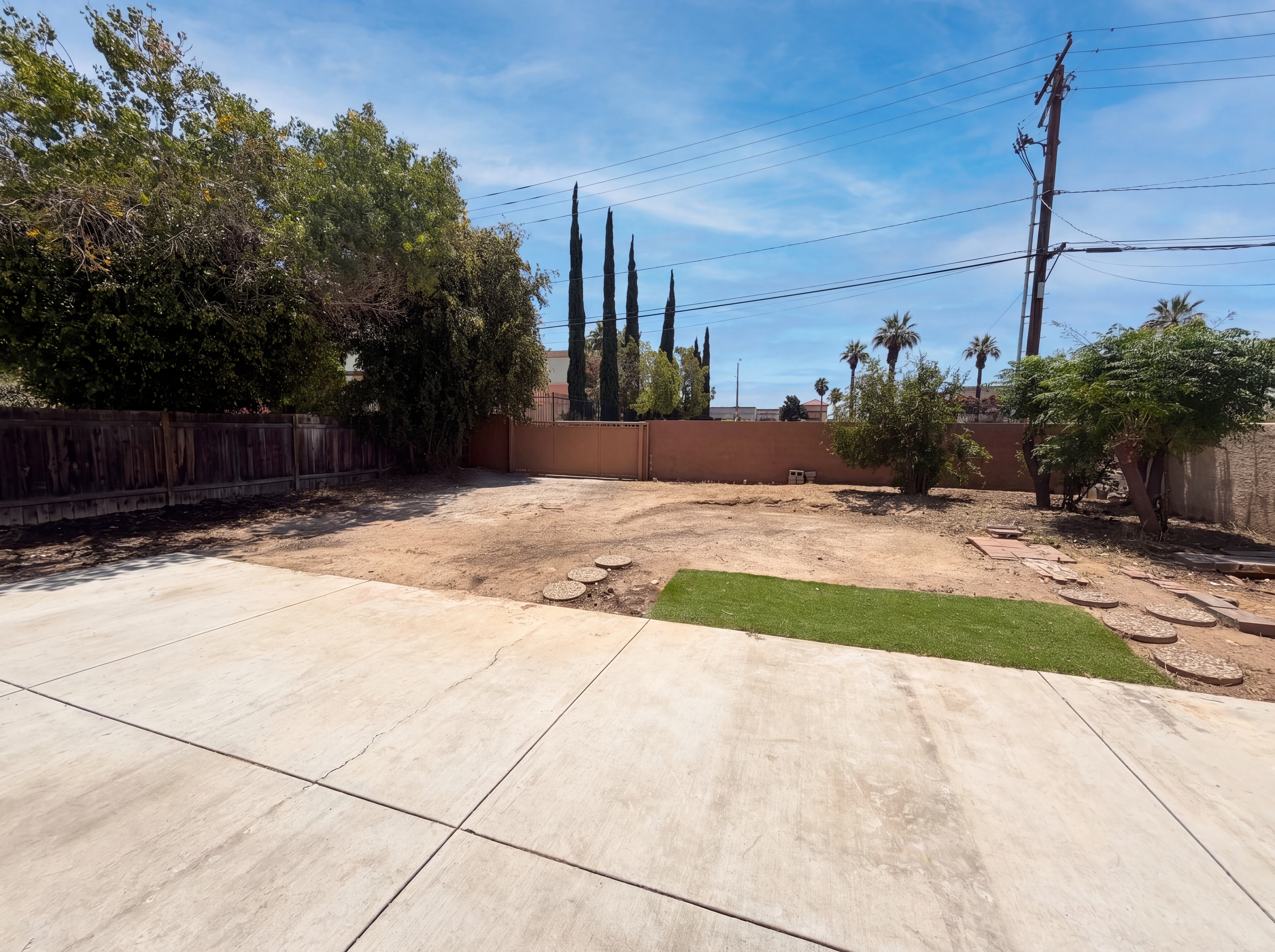 Photo 13 of 14 of 1774 7th St, Riverside, CA