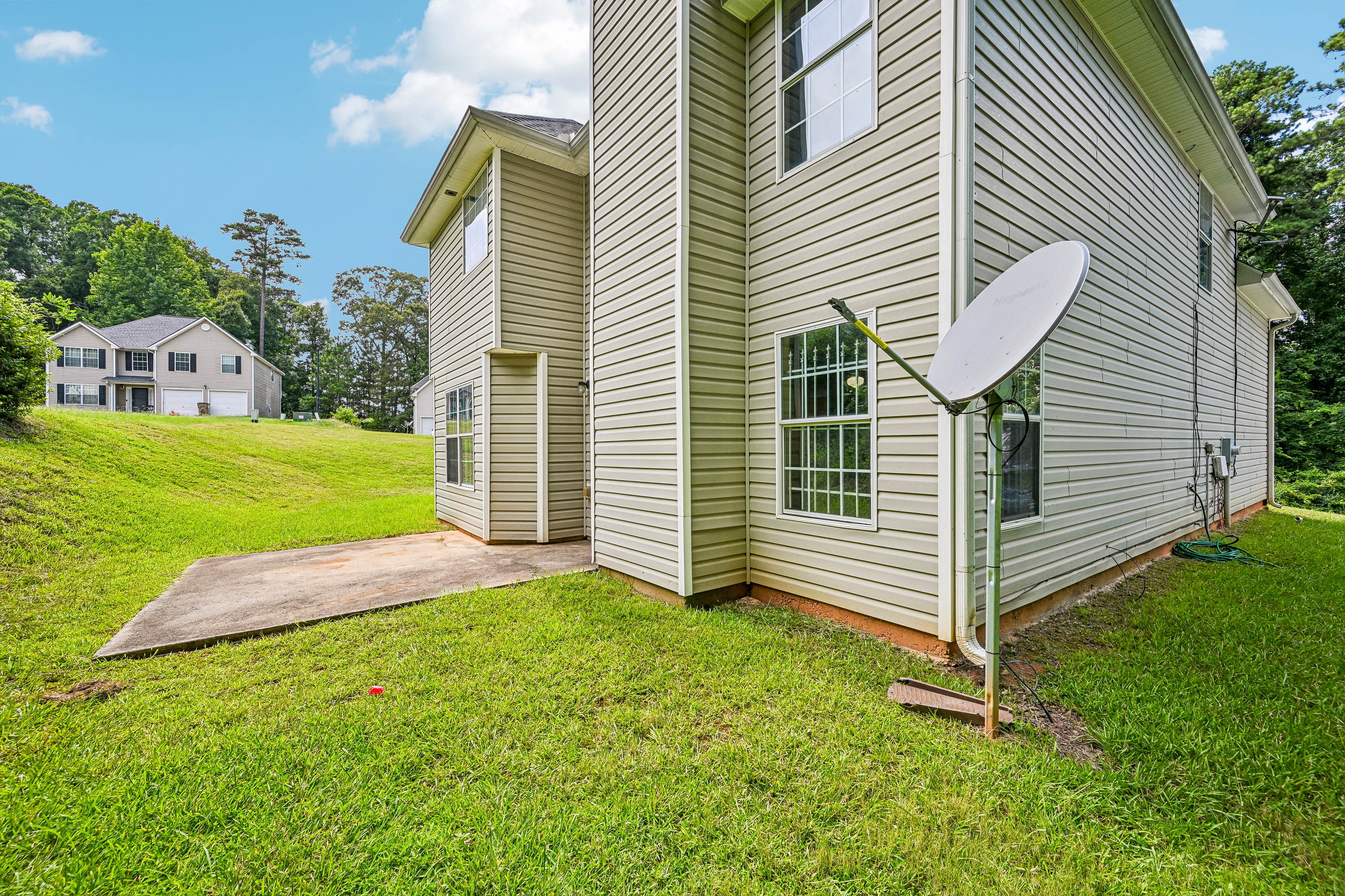 Photo 42 of 44 of 2083 Dylan Ct, Ellenwood, GA
