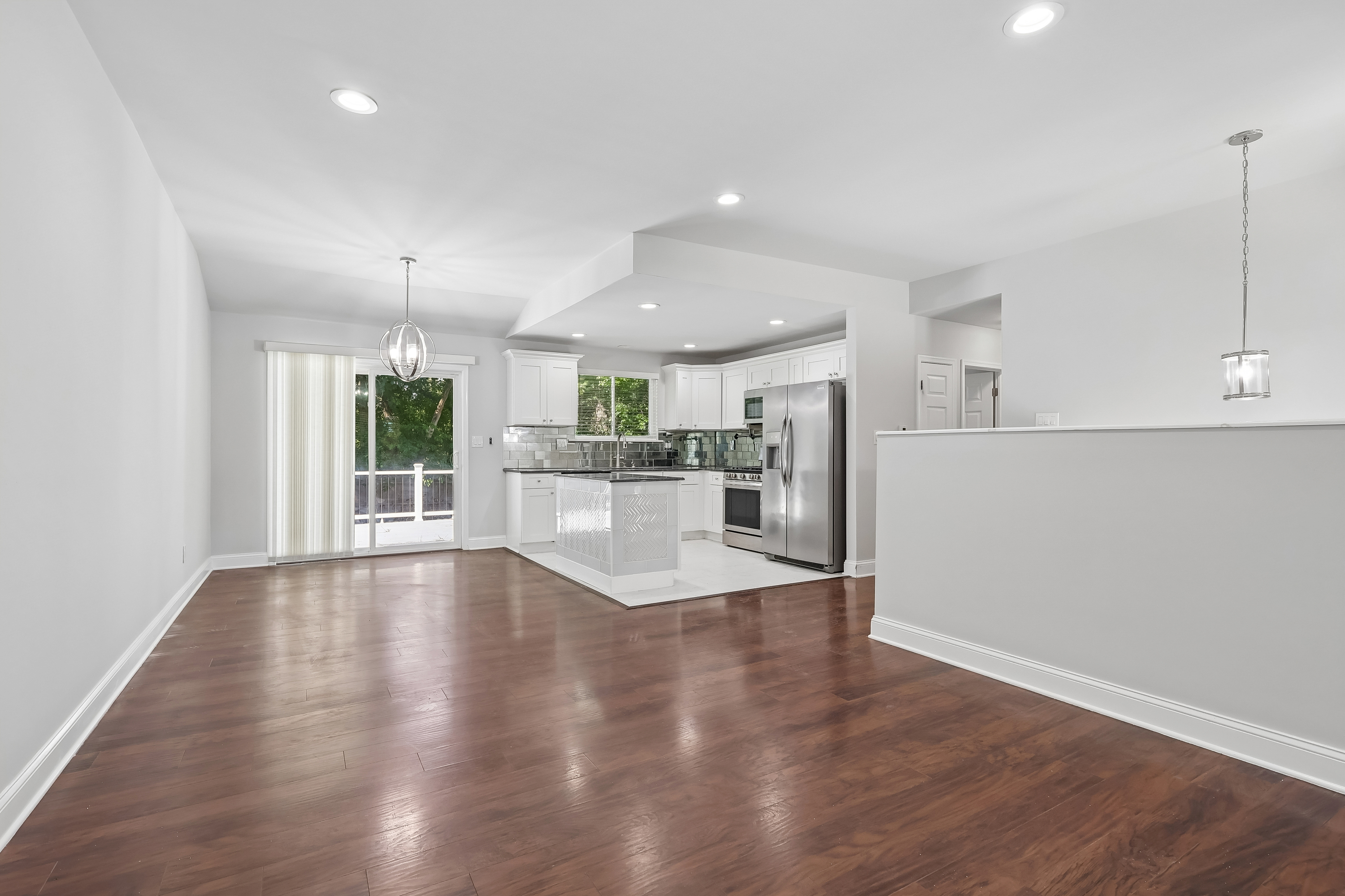 Photo 18 of 41 of 22 Yale Rd, Atco, NJ