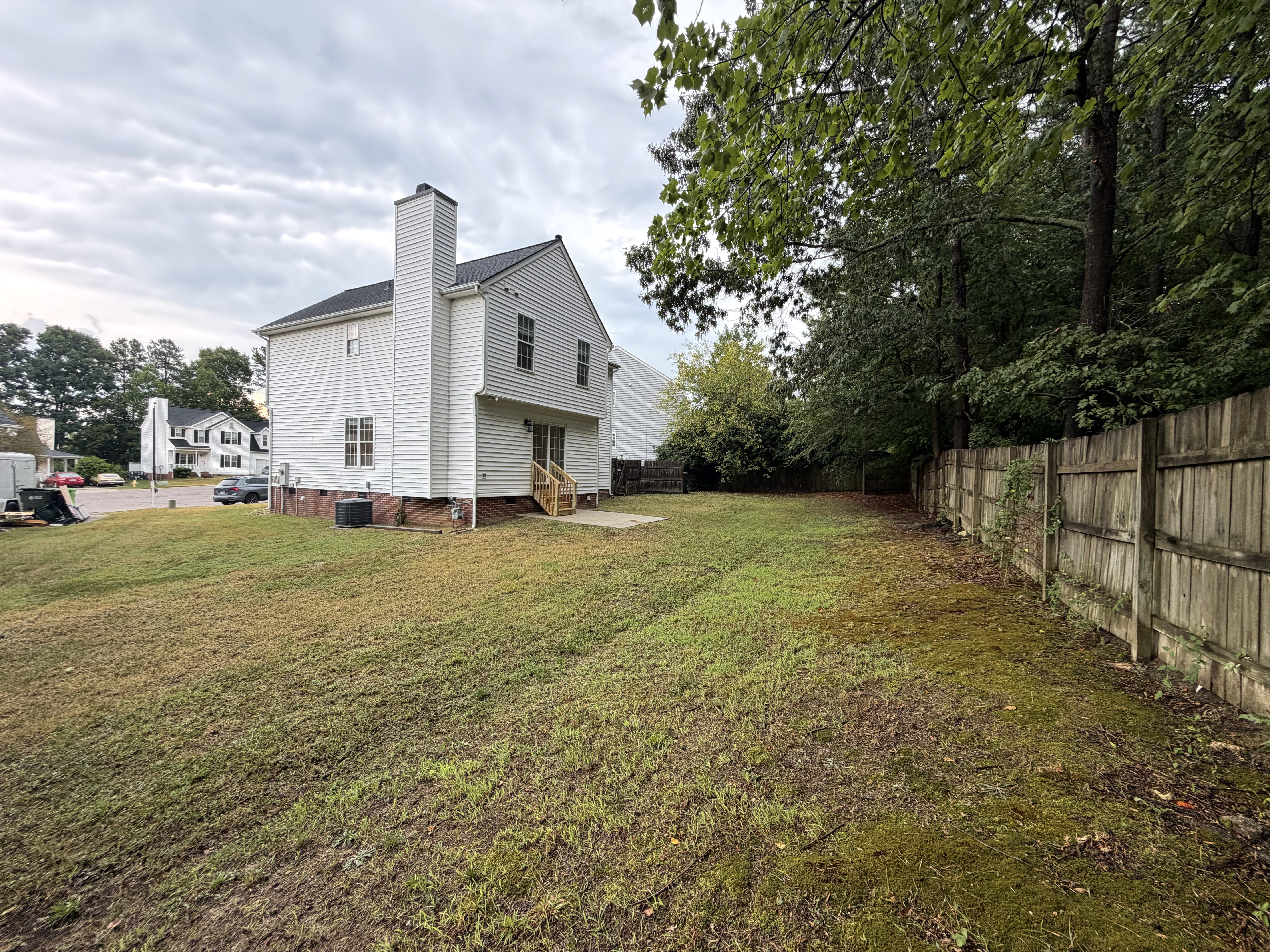 Photo 15 of 17 of 5400 Tanglewood Pine Ln, Raleigh, NC