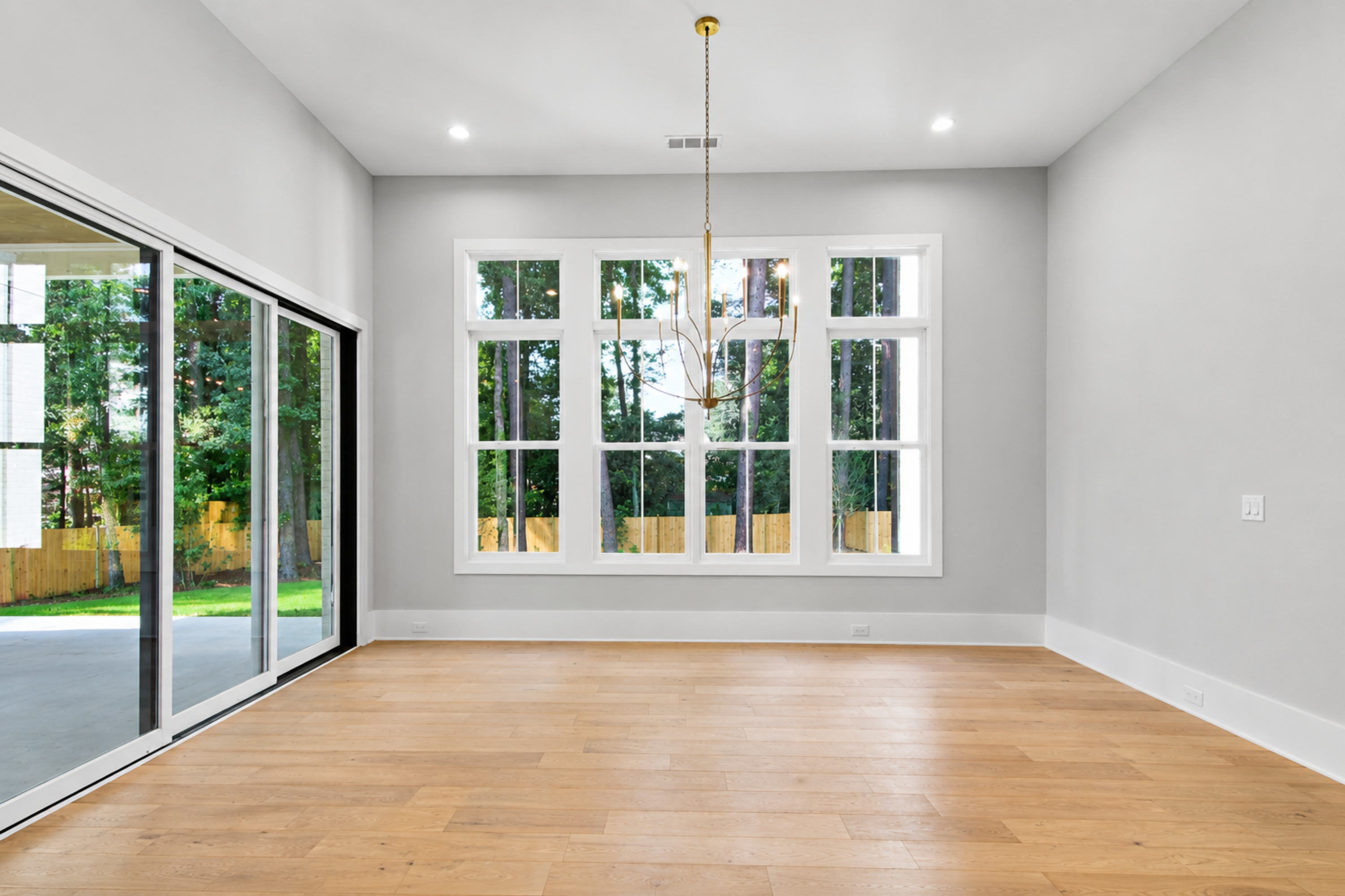 Photo 11 of 70 of 205 Shady Grove Ln, Alpharetta, GA