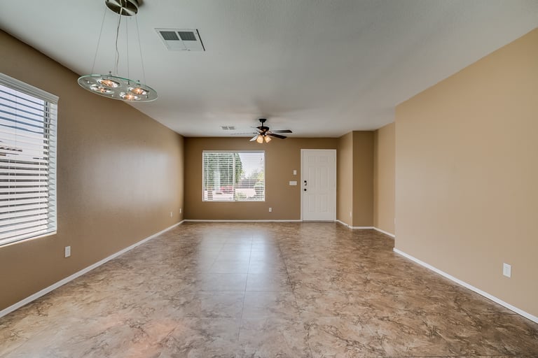 Photo 3 of 24 - 1006 E Santa Cruz Ln, Apache Junction, AZ 85119