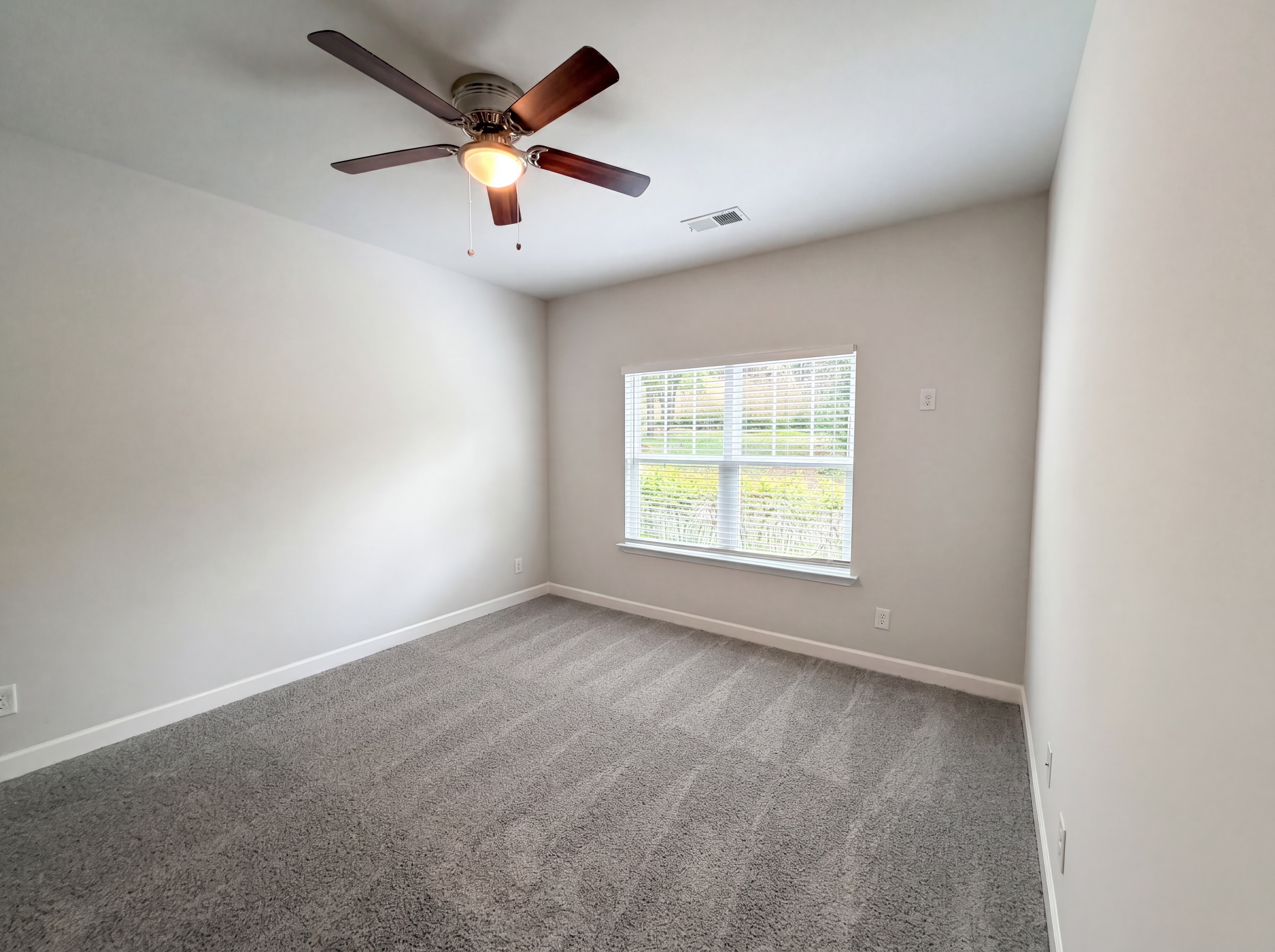 Photo 11 of 16 of 5704 Woodard St, Charlotte, NC