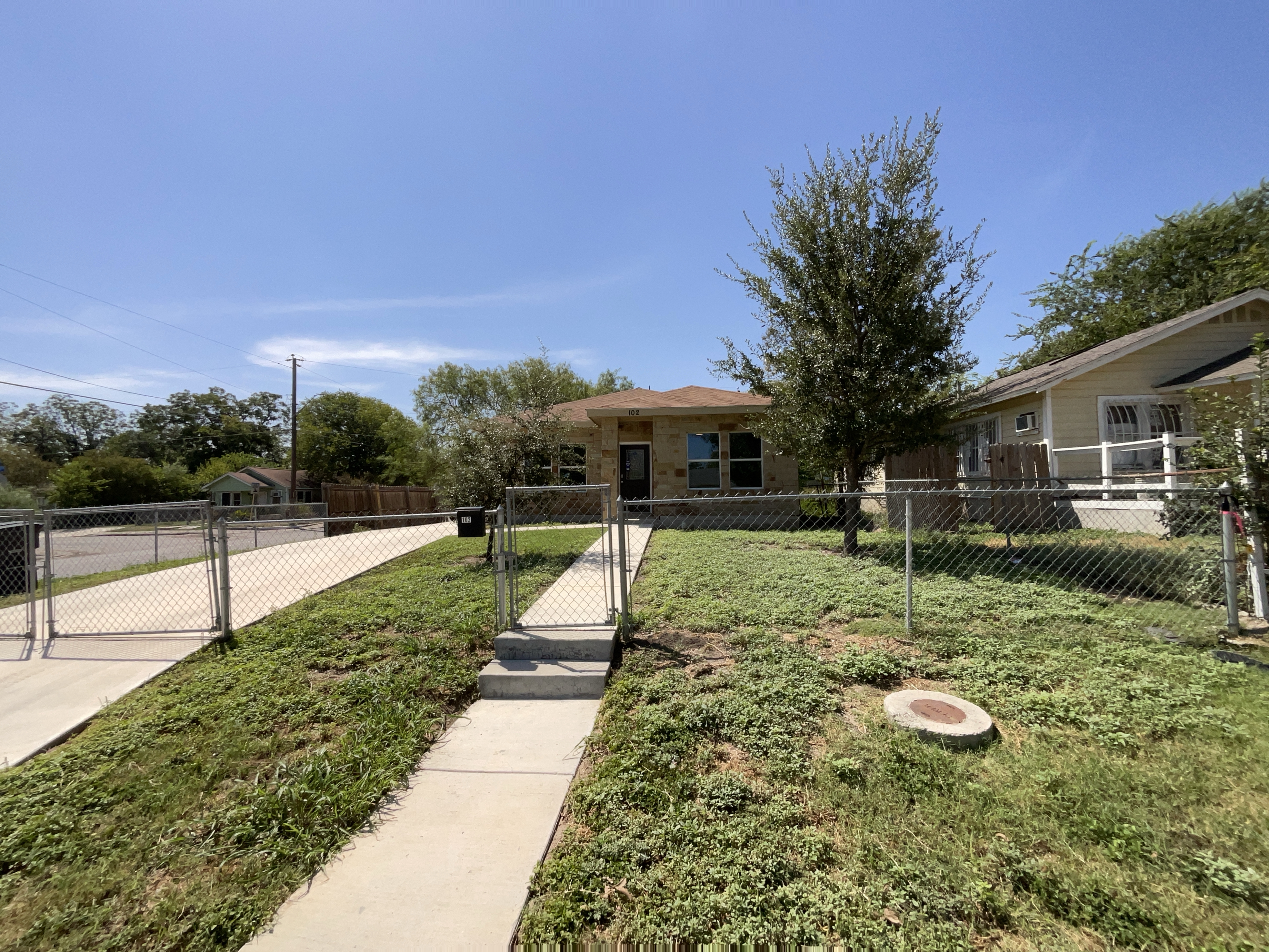 Photo 14 of 18 of 102 Bowdoin St, San Antonio, TX