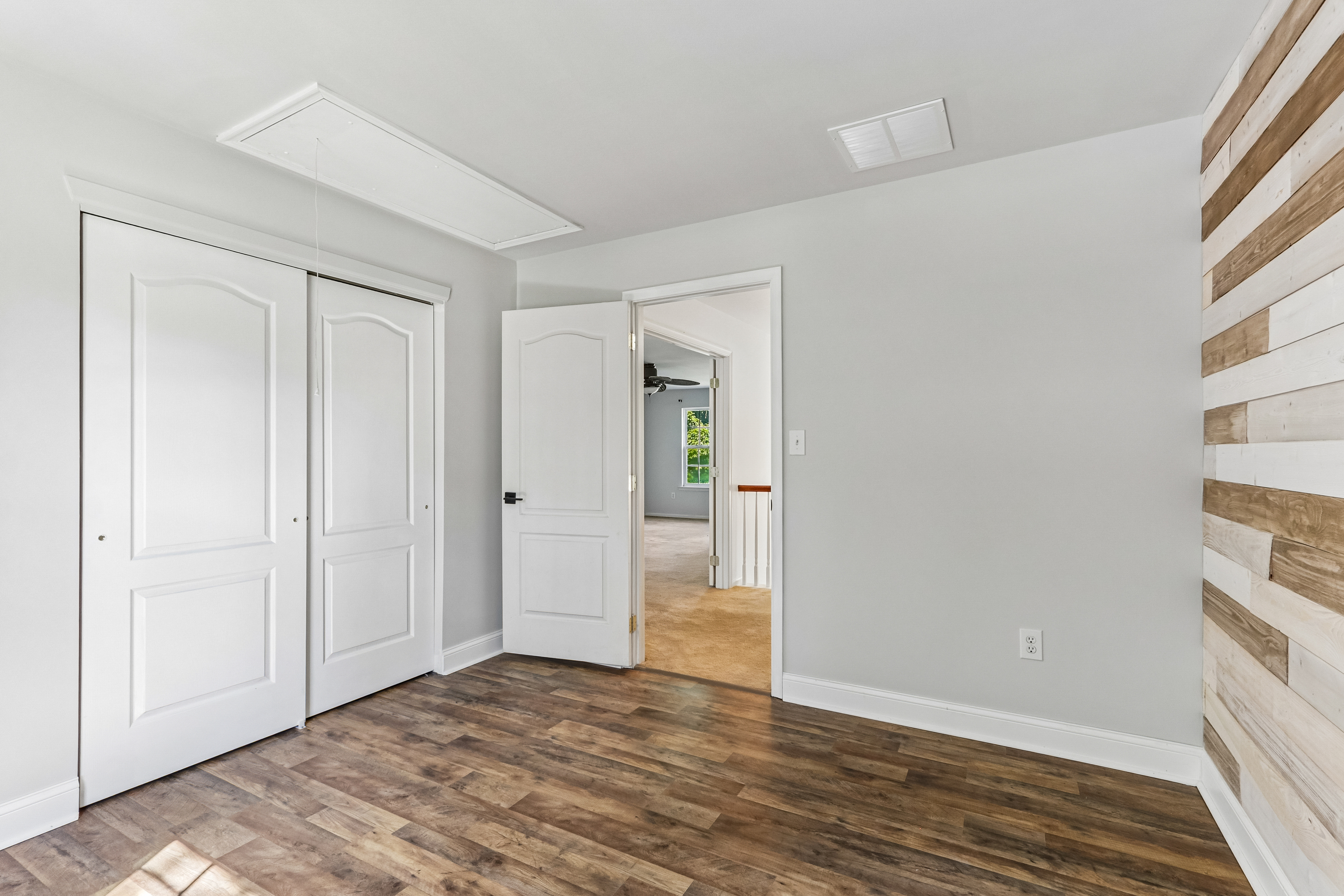 Photo 50 of 56 of 7 Longfellow Ln, Hainesport, NJ