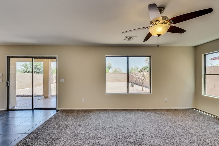 Photo 12 of 35 - 472 W Love Rd, San Tan Valley, AZ 85143