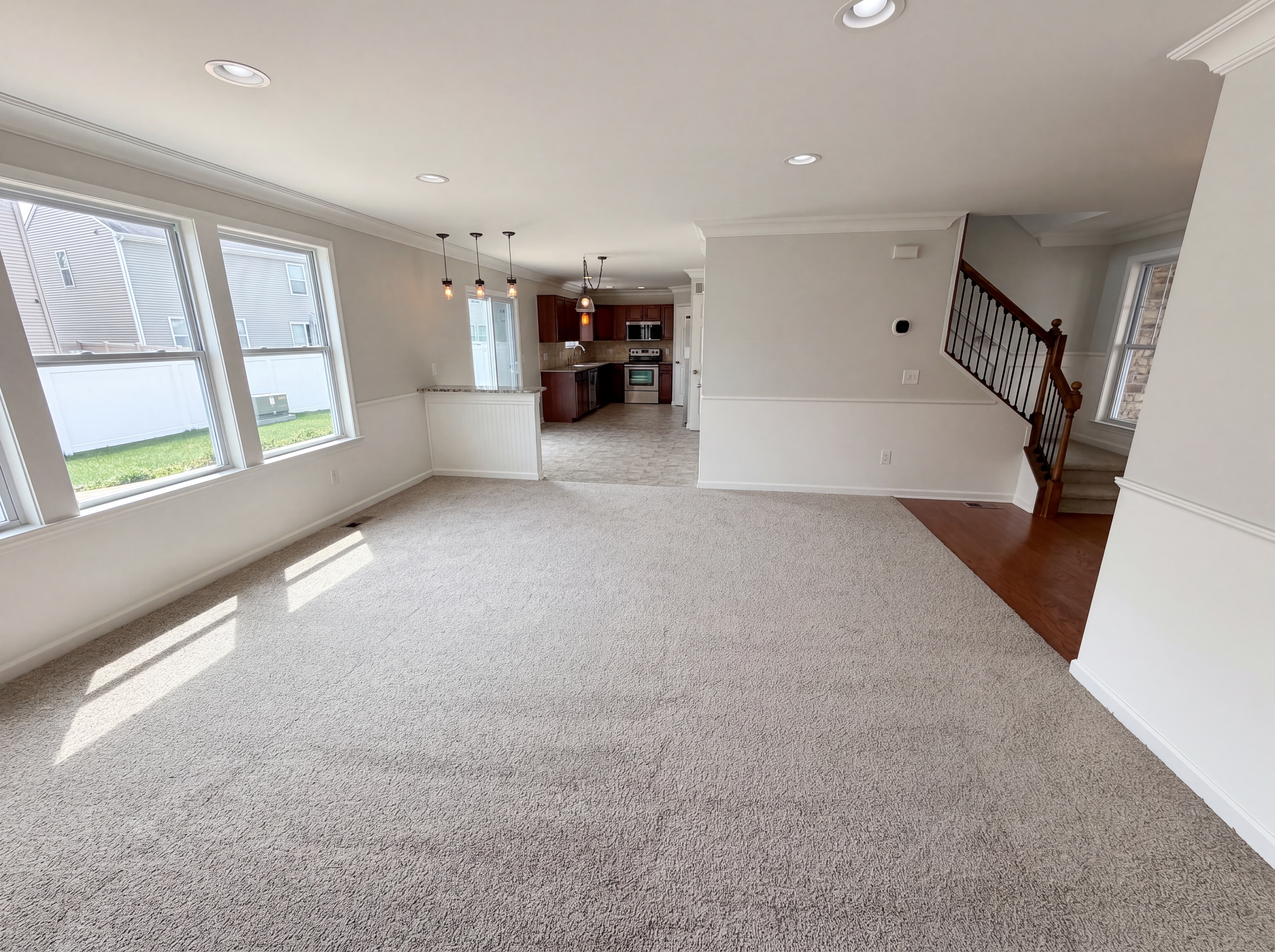 Photo 3 of 44 of 42824 Greystone Dr, Sterling Heights, MI