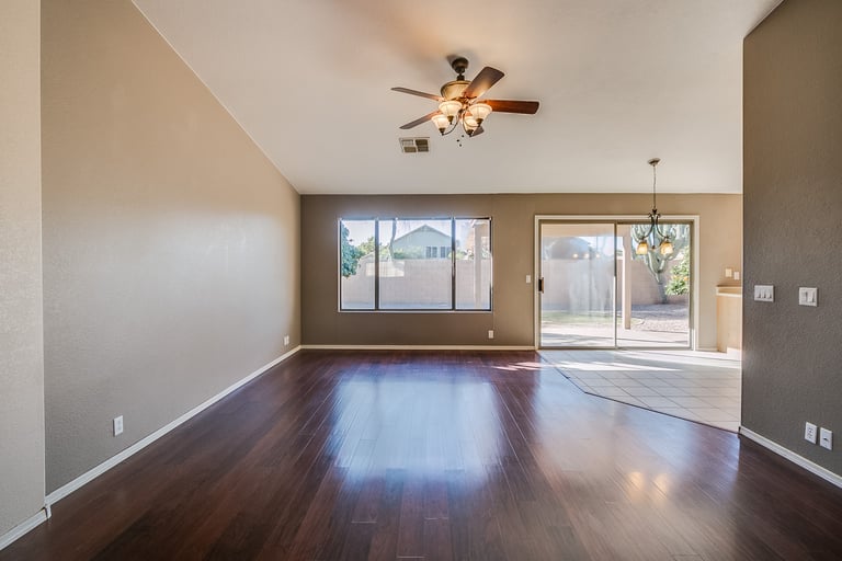 Photo 5 of 25 - 7325 E Monte Ave, Mesa, AZ 85209