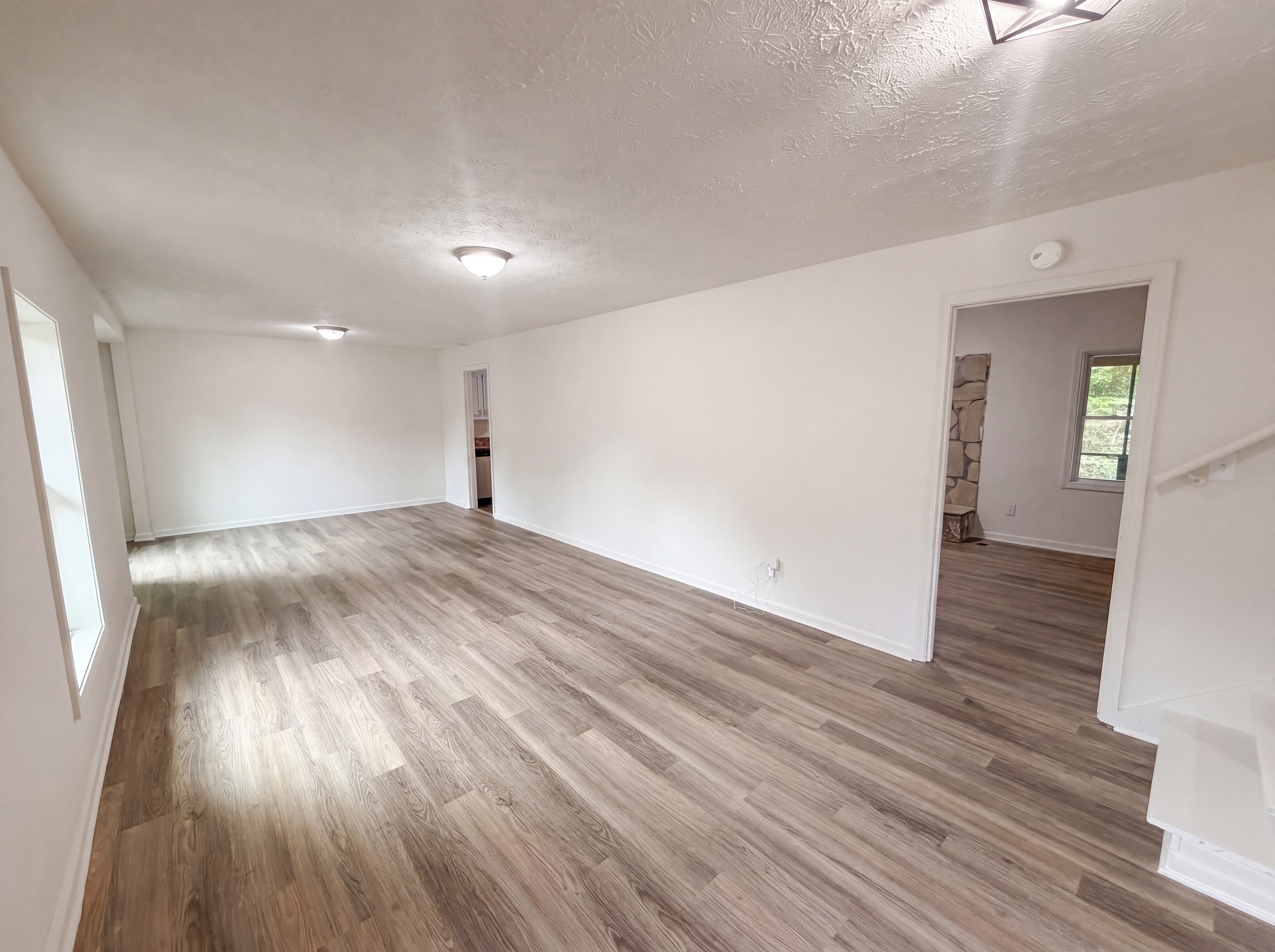 Photo 8 of 25 of 6330 Tahoe Dr, Atlanta, GA