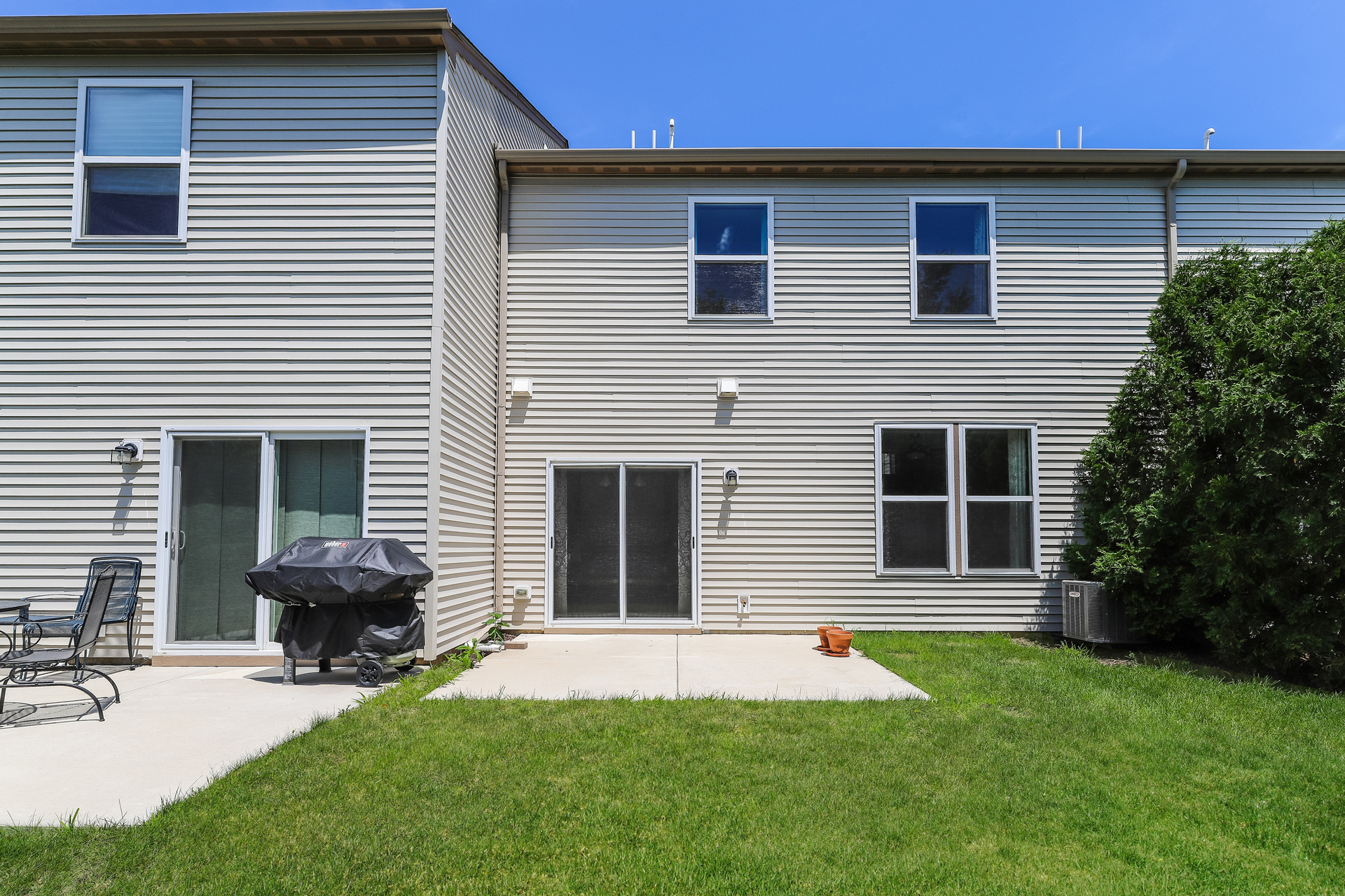 Photo 19 of 21 of 1437 Crimson Ln, Yorkville, IL